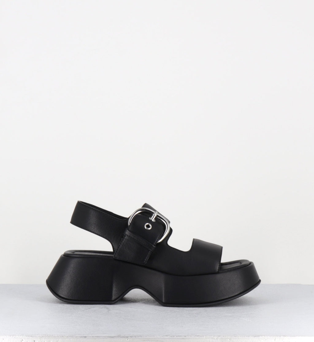 1E1500D TRAVEL BLACK