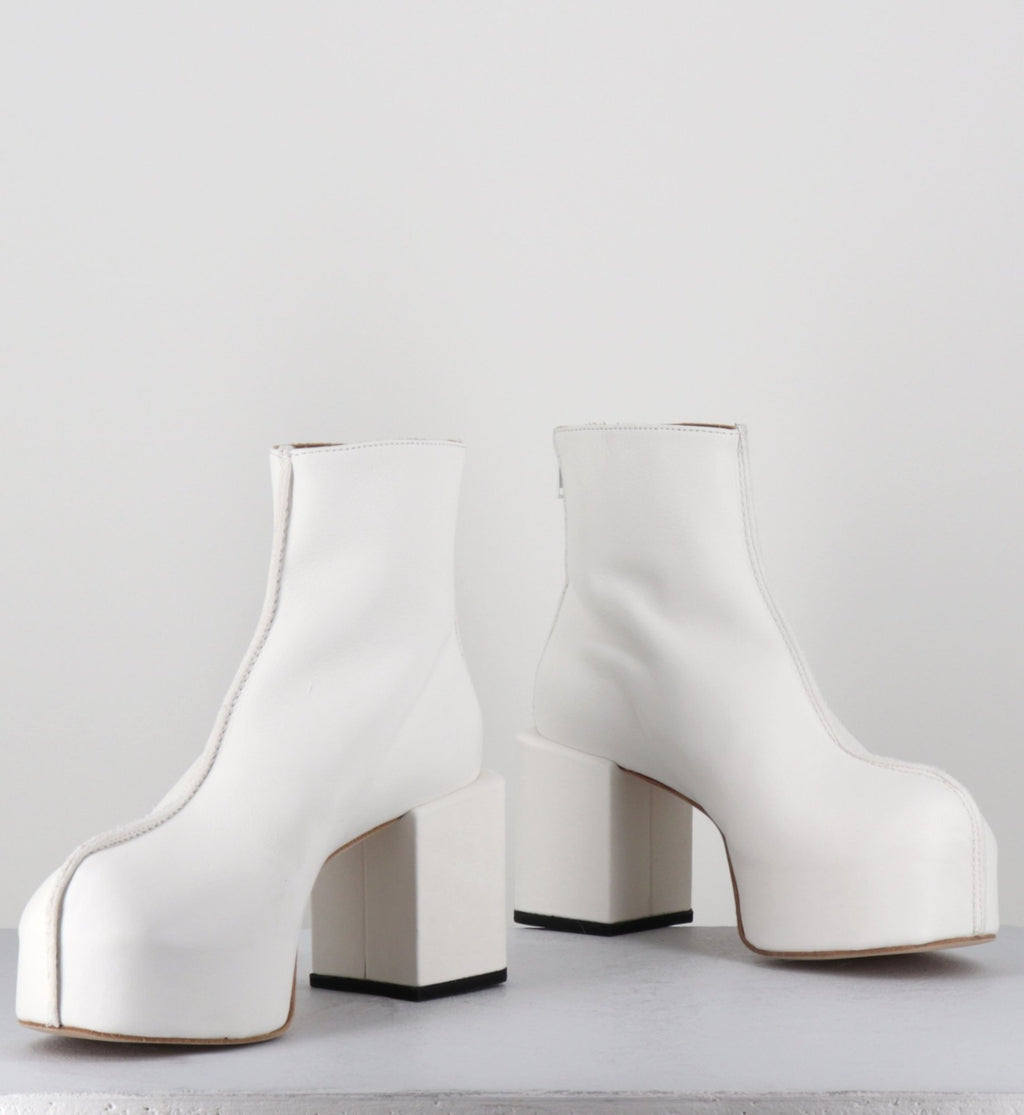 1GS447 CUSNA BIANCO