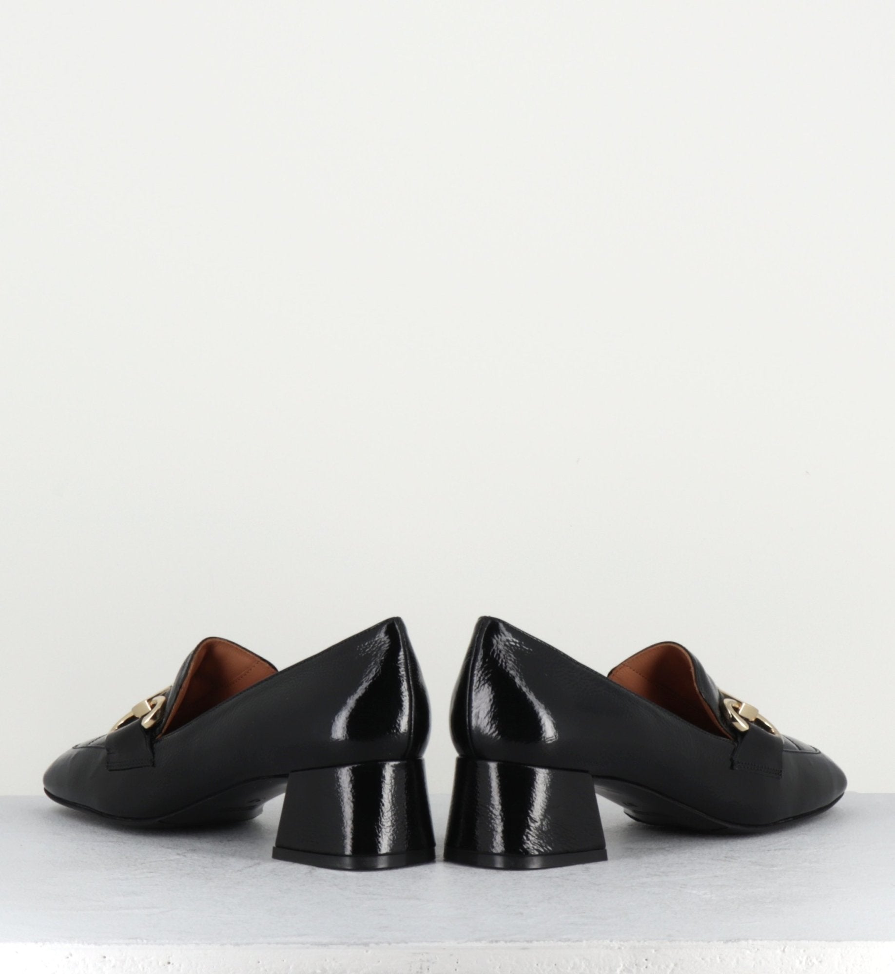 2465 FINISH NERO
