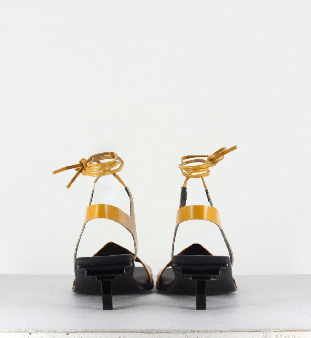 Sandales en jaune moutarde Garrice Collection - 6307