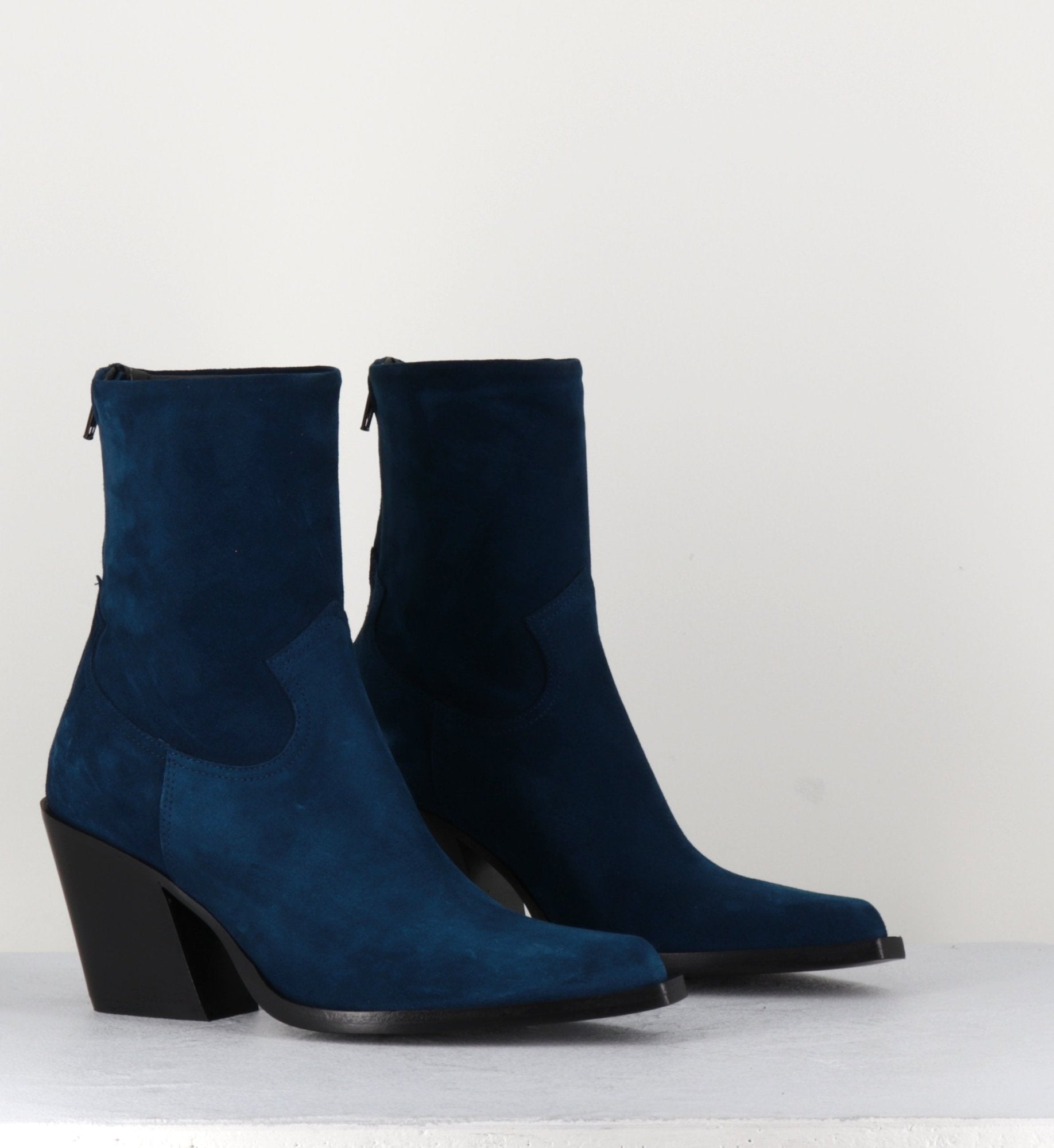 DESI CHELIN BLU