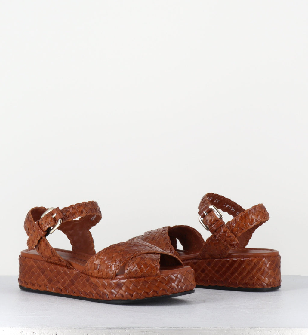 VERO25 TOFFE TRENZADO