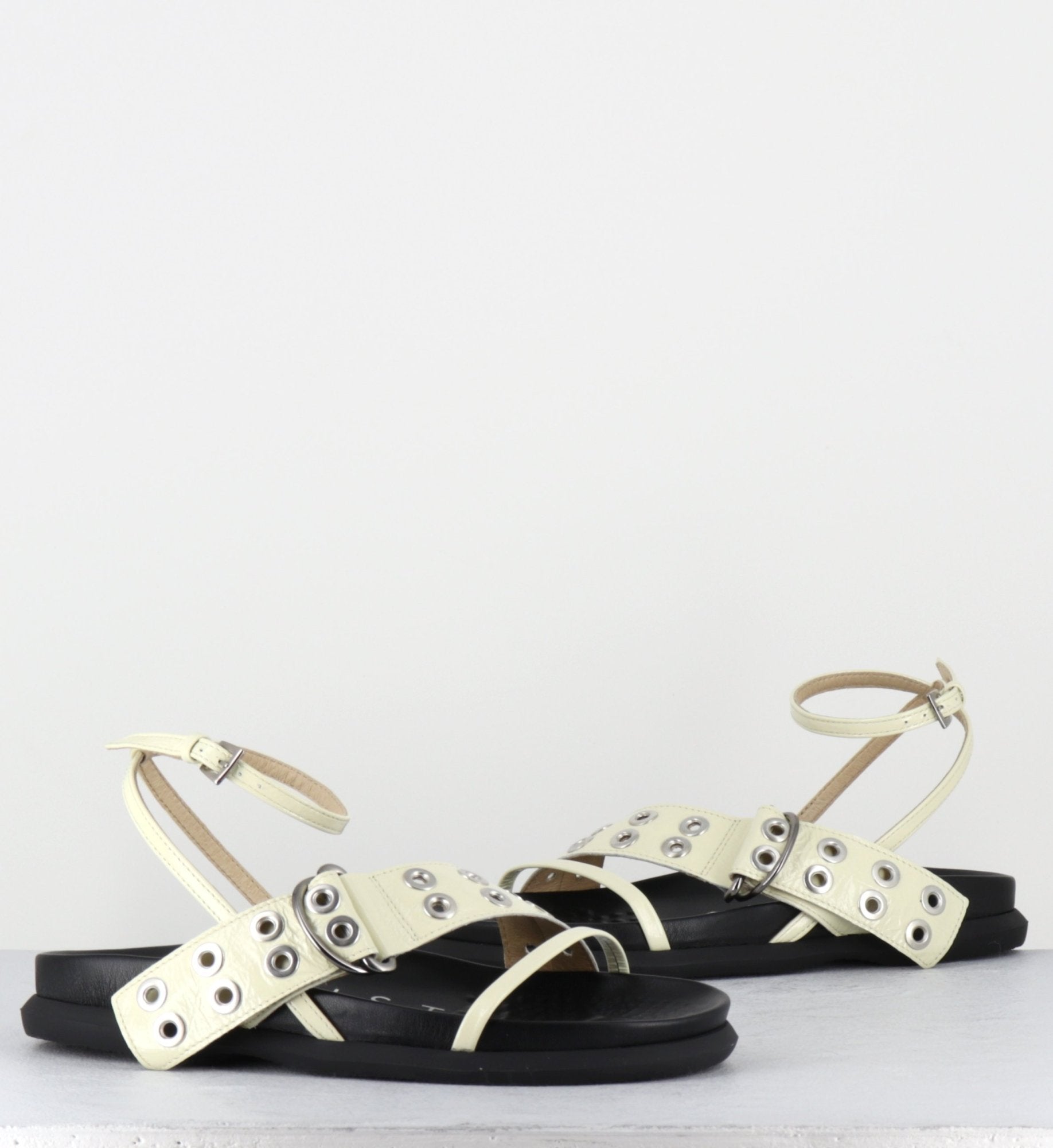 ZILDA VANILLA SANDAL