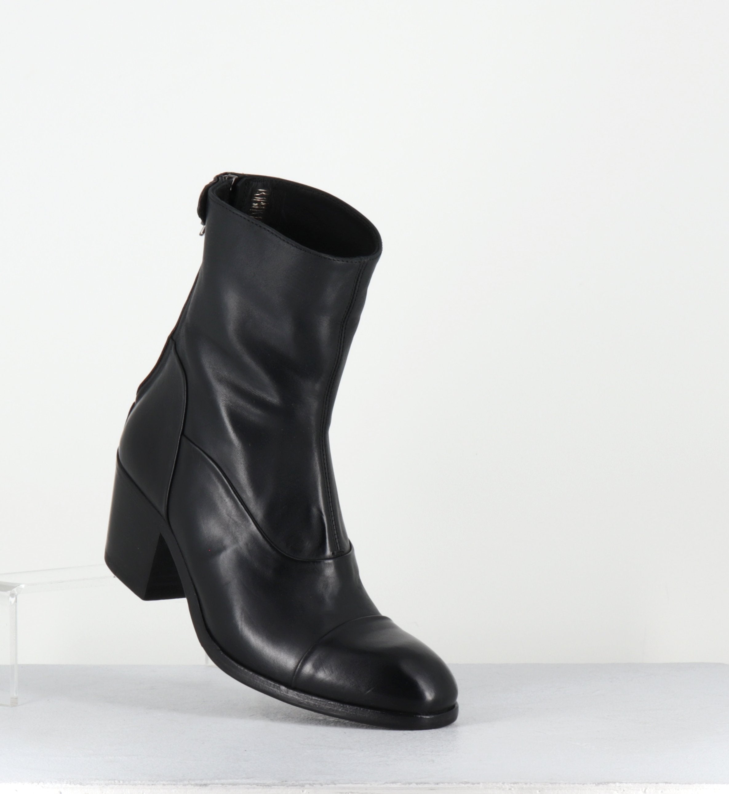 ISABEL 14004 STRIKE BLACK