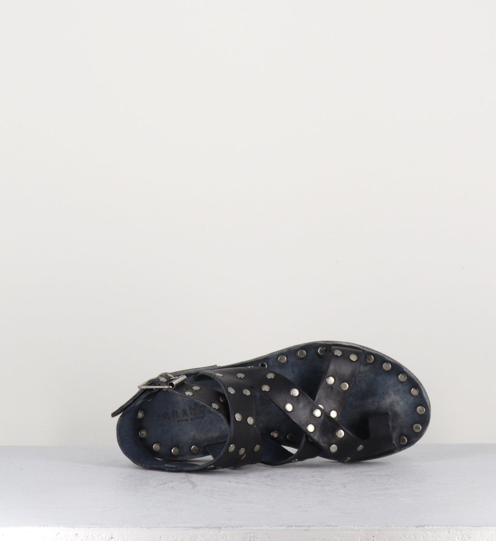 ALMA NERO