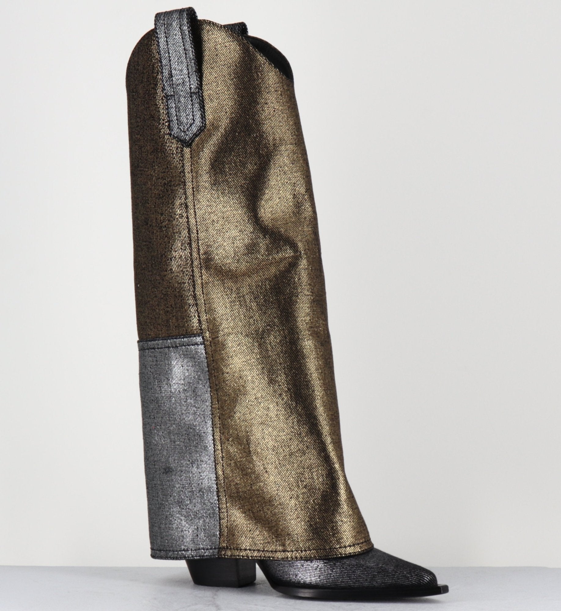 E3869-T RIC SILVER GOLD