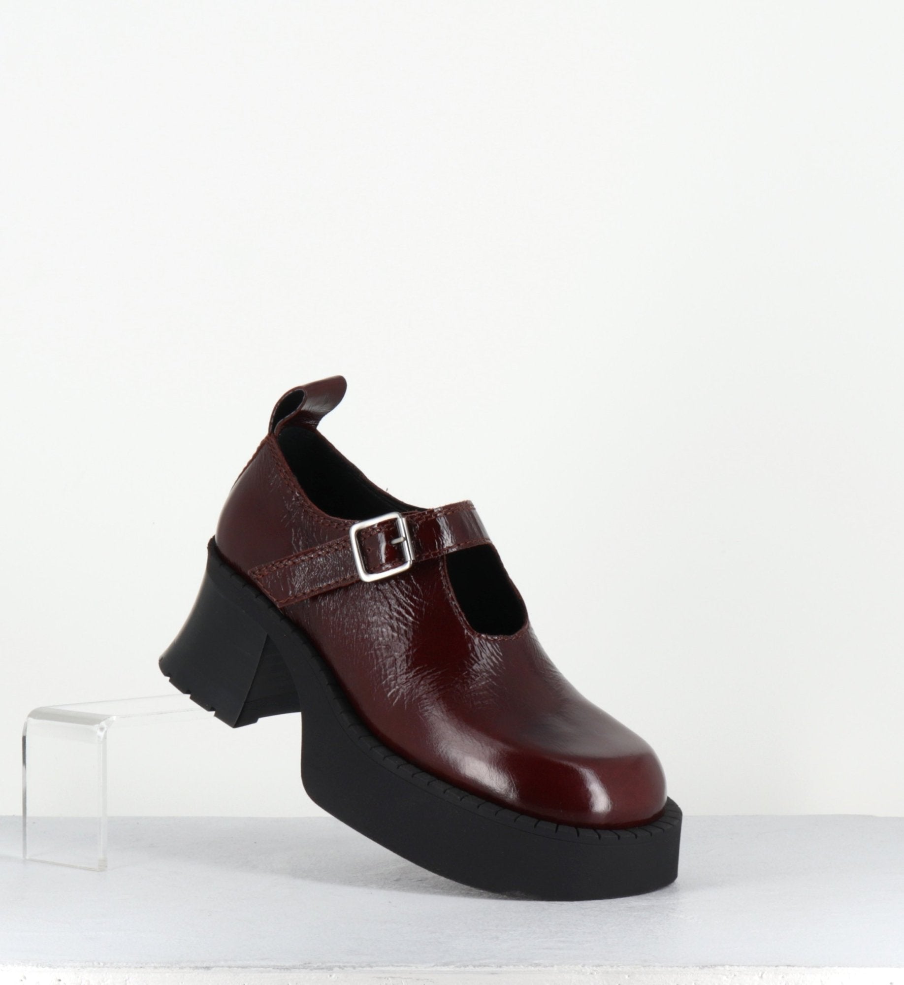 BIRGIT BROWN BROGUES