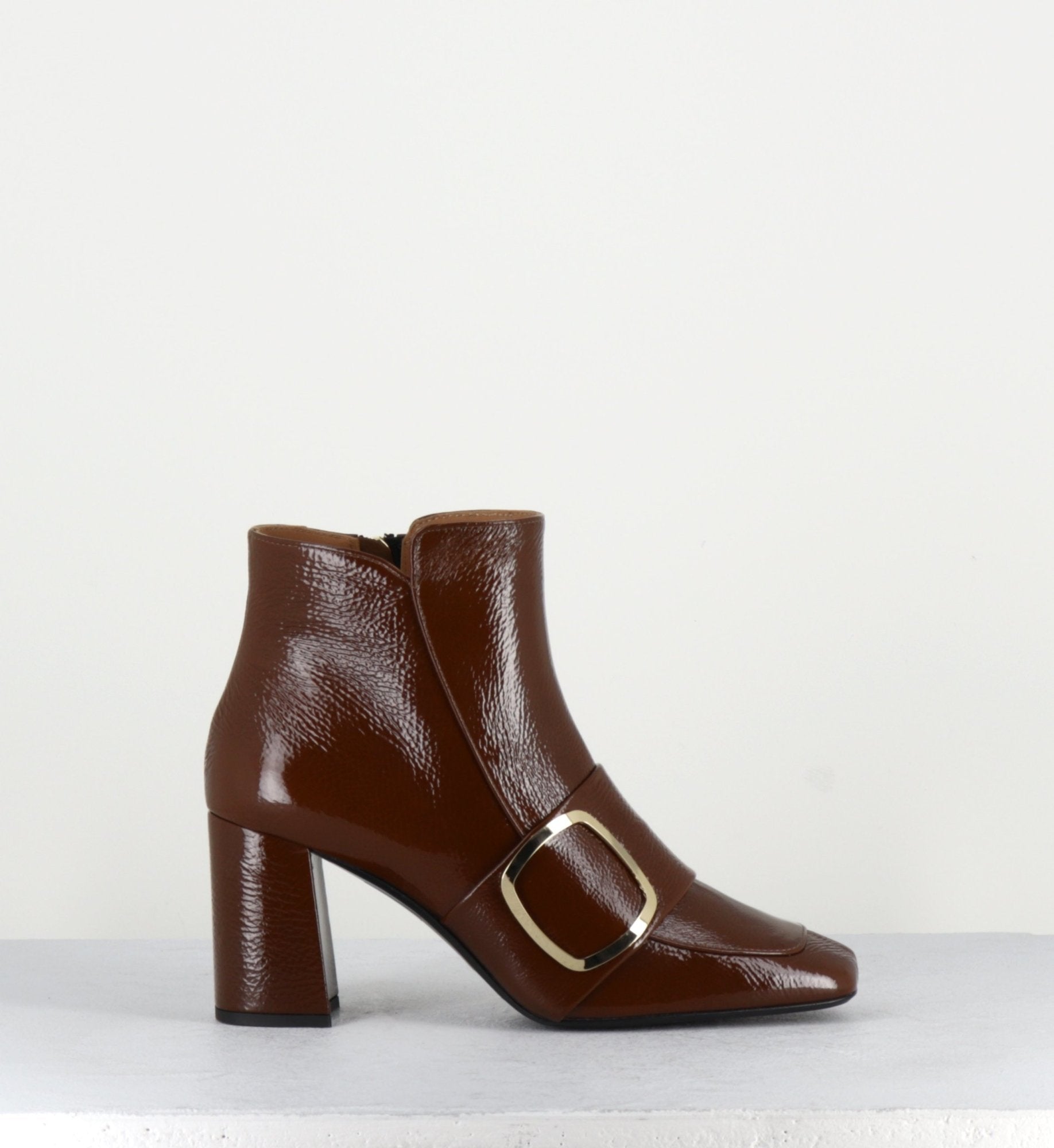 2540 FINISH MARRONE