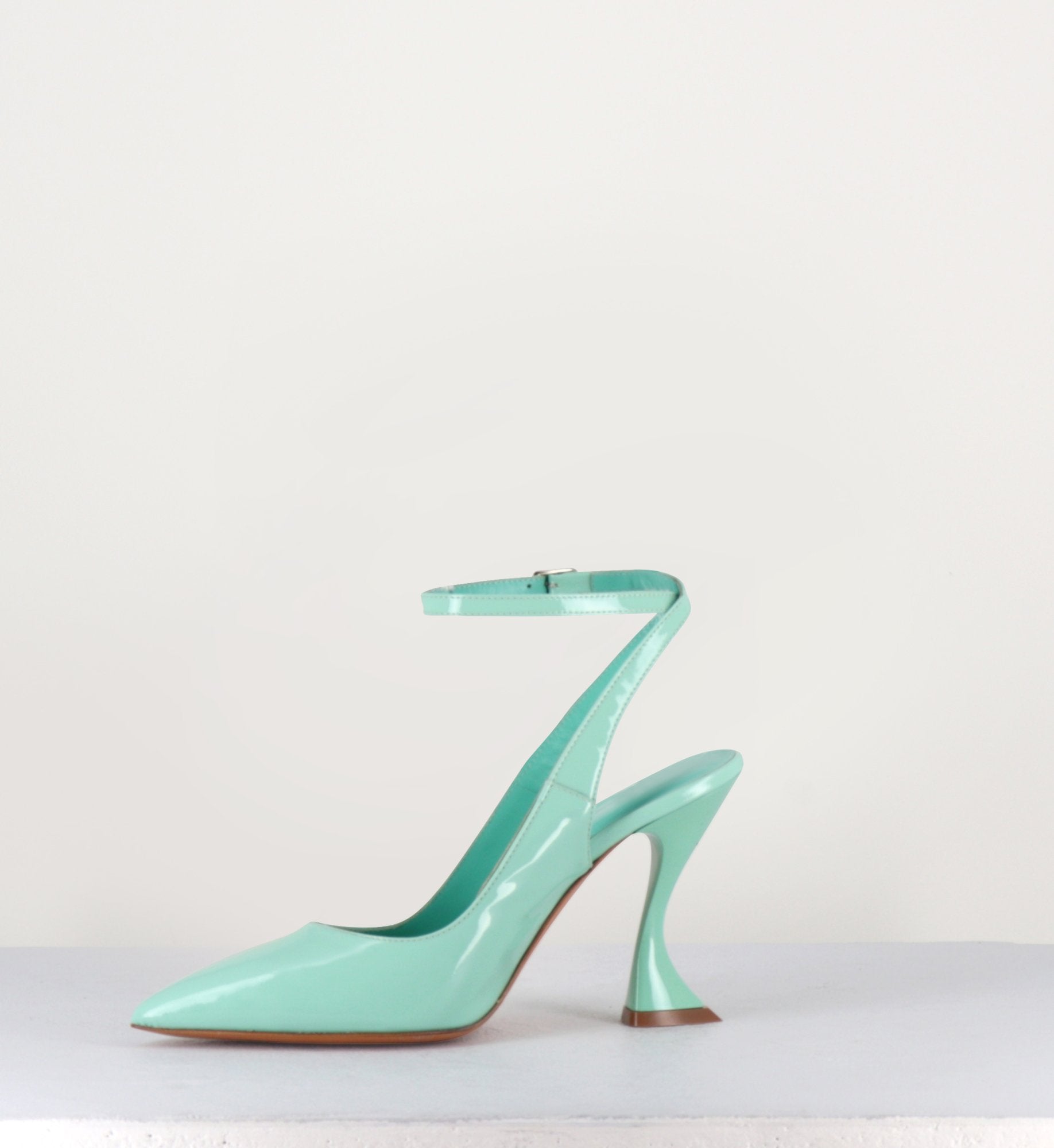 2616 VERNICE MINT