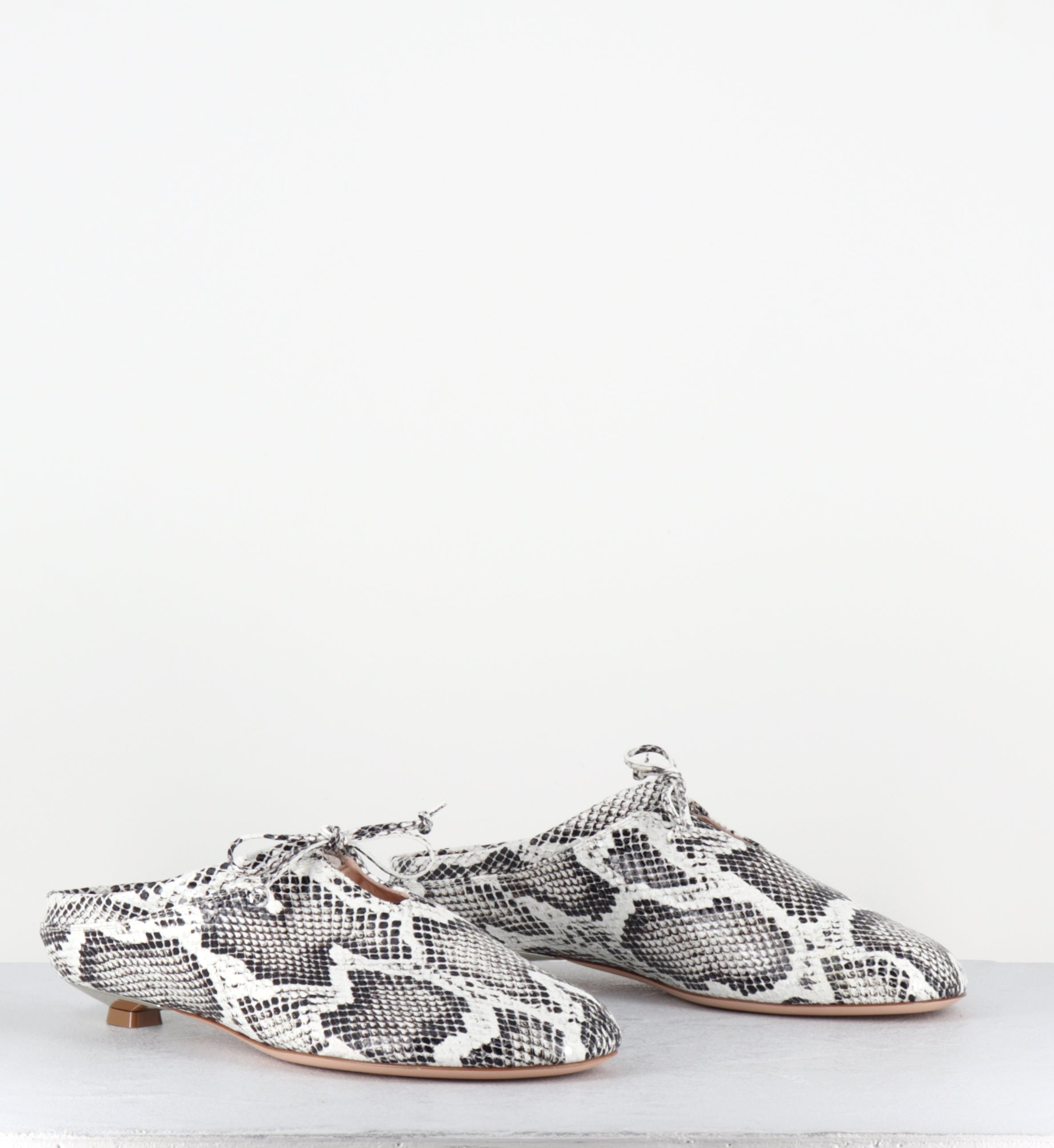 Mules en cuir imprimé serpent - MULE MIBIA FOG