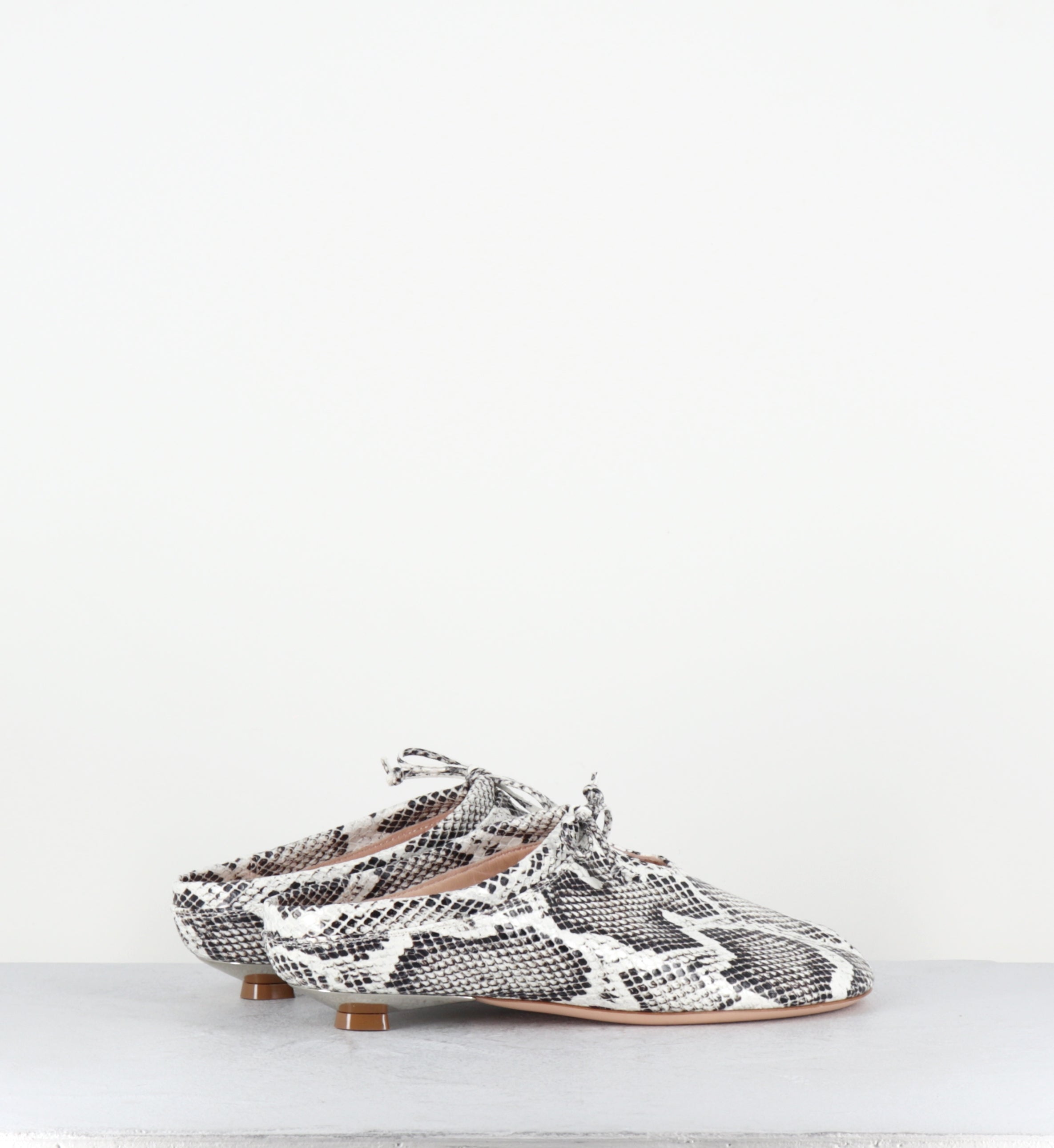 Mules en cuir imprimé serpent - MULE MIBIA FOG