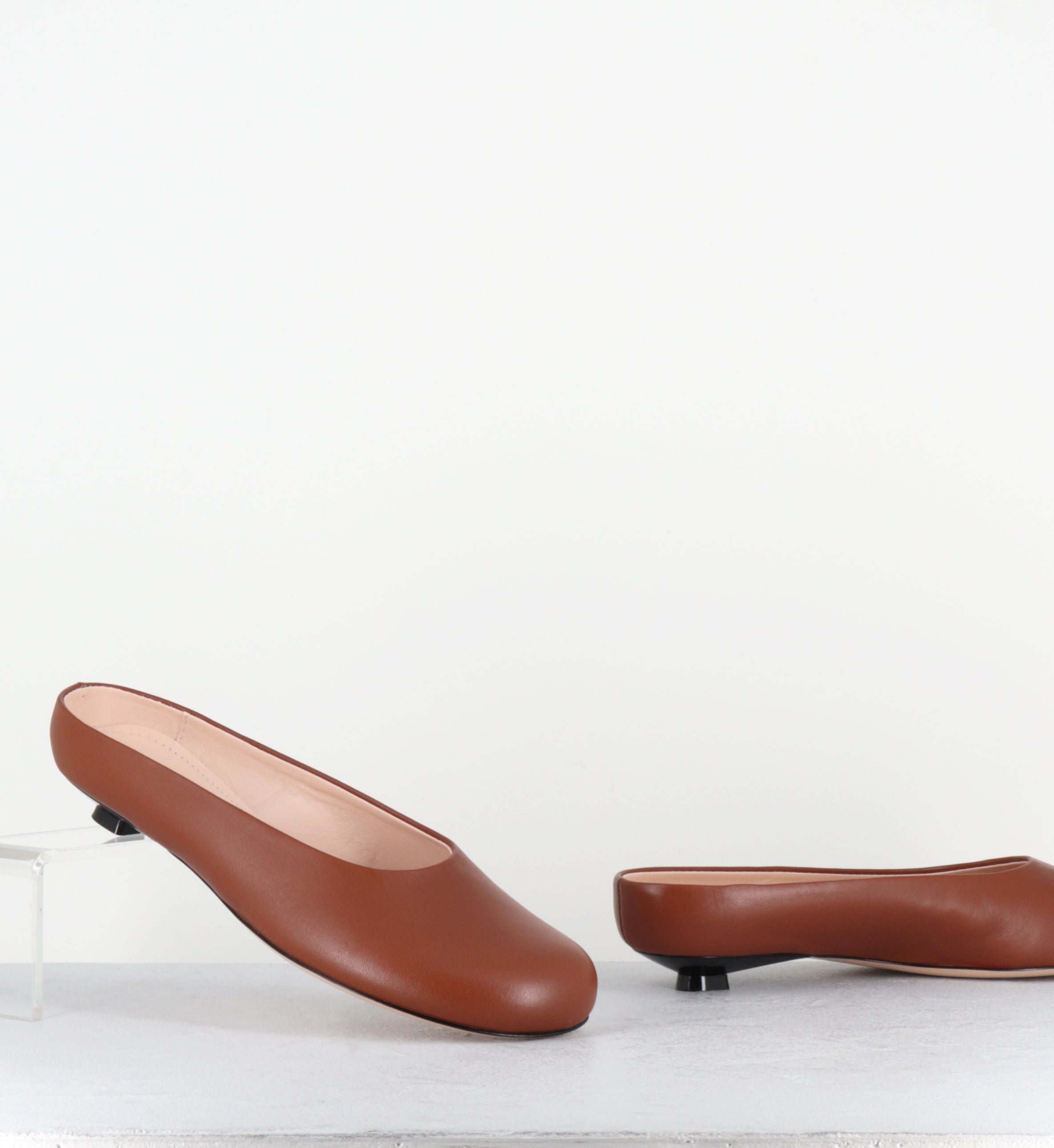 Mules en cuir camel bout rond - MULE SOFTY SYRUP