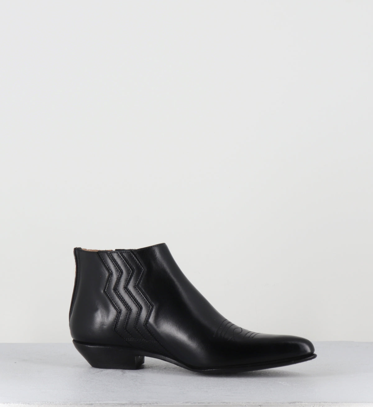 MEGAN 10007 ECOVIT BLACK