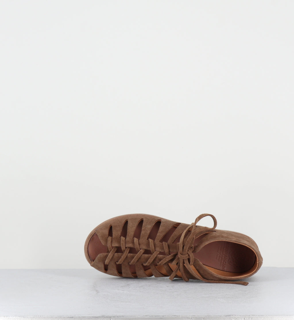 Sandales à lacets en daim marron - XENIA 45013 SIGARO