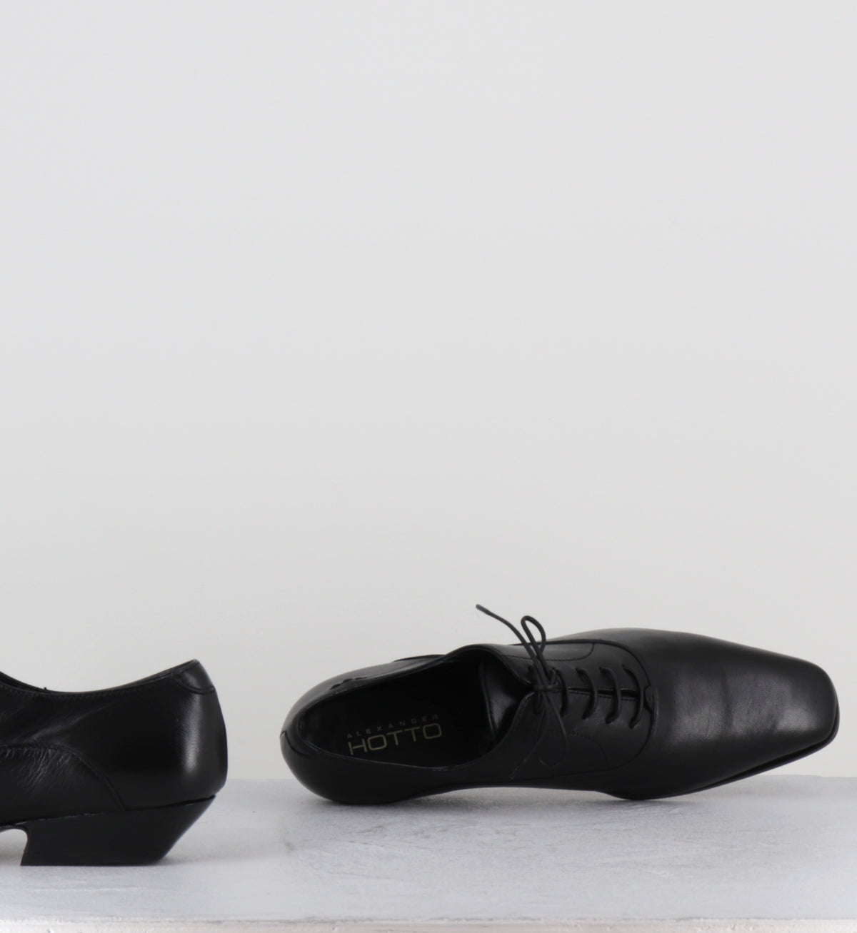 Derby pointu en cuir noir - 60370 GLAMOUR NERO