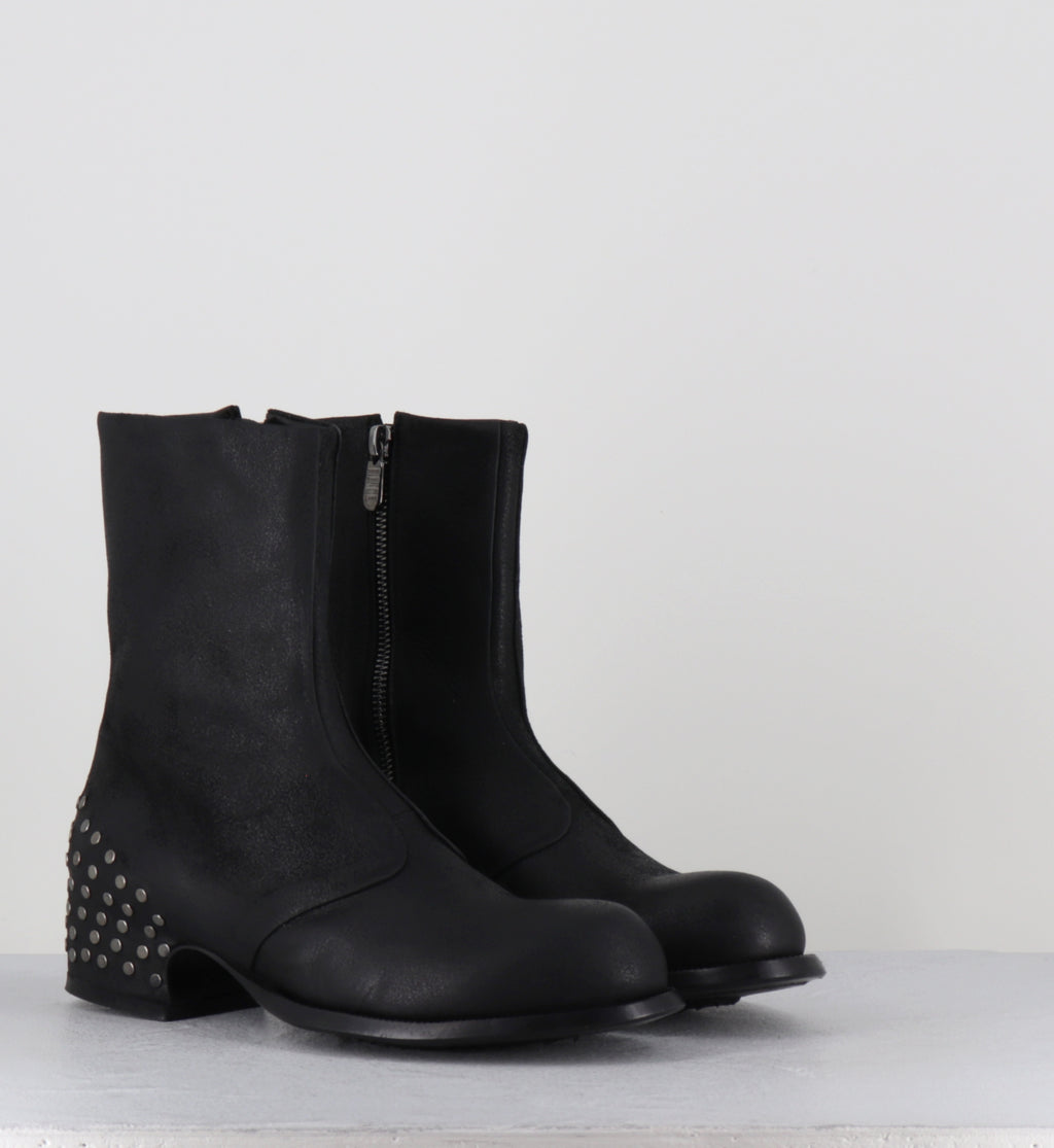 Bottines cuir huilé noir à vlous - BEAT RIVET BIKER NERO