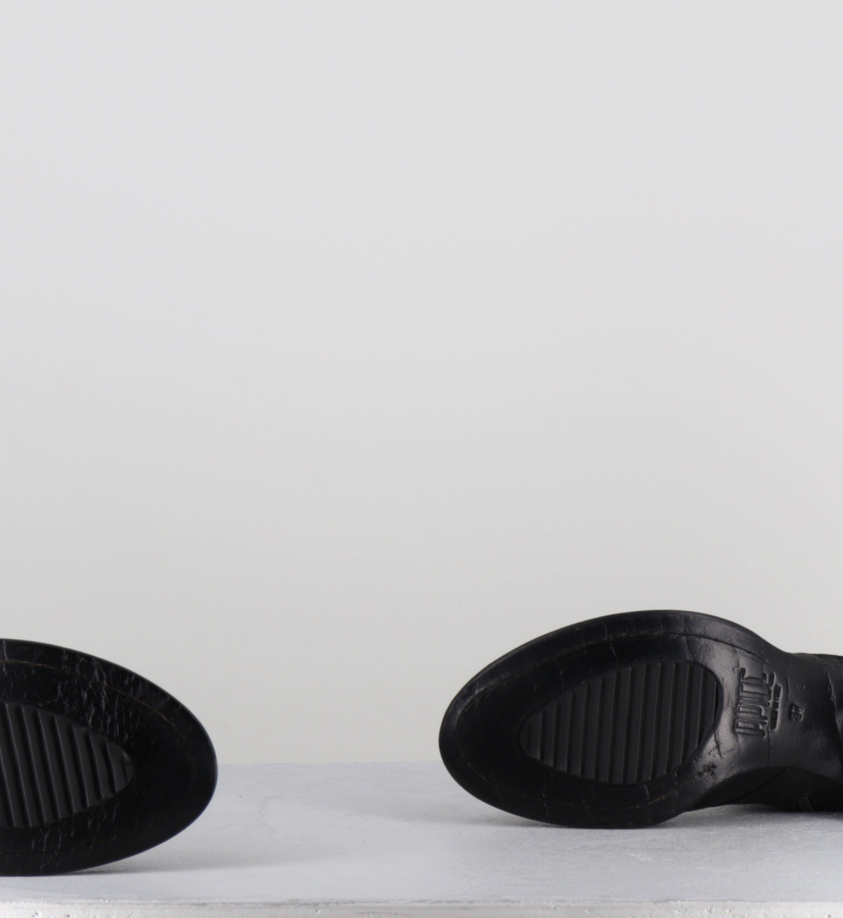 Bottines cuir huilé noir à vlous - BEAT RIVET BIKER NERO
