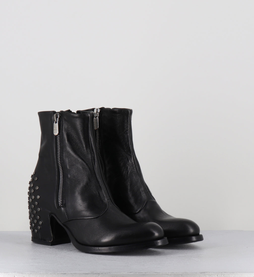 Bottines en cuir noir zip clous - LIDIA RIVET MOUSSE NERO