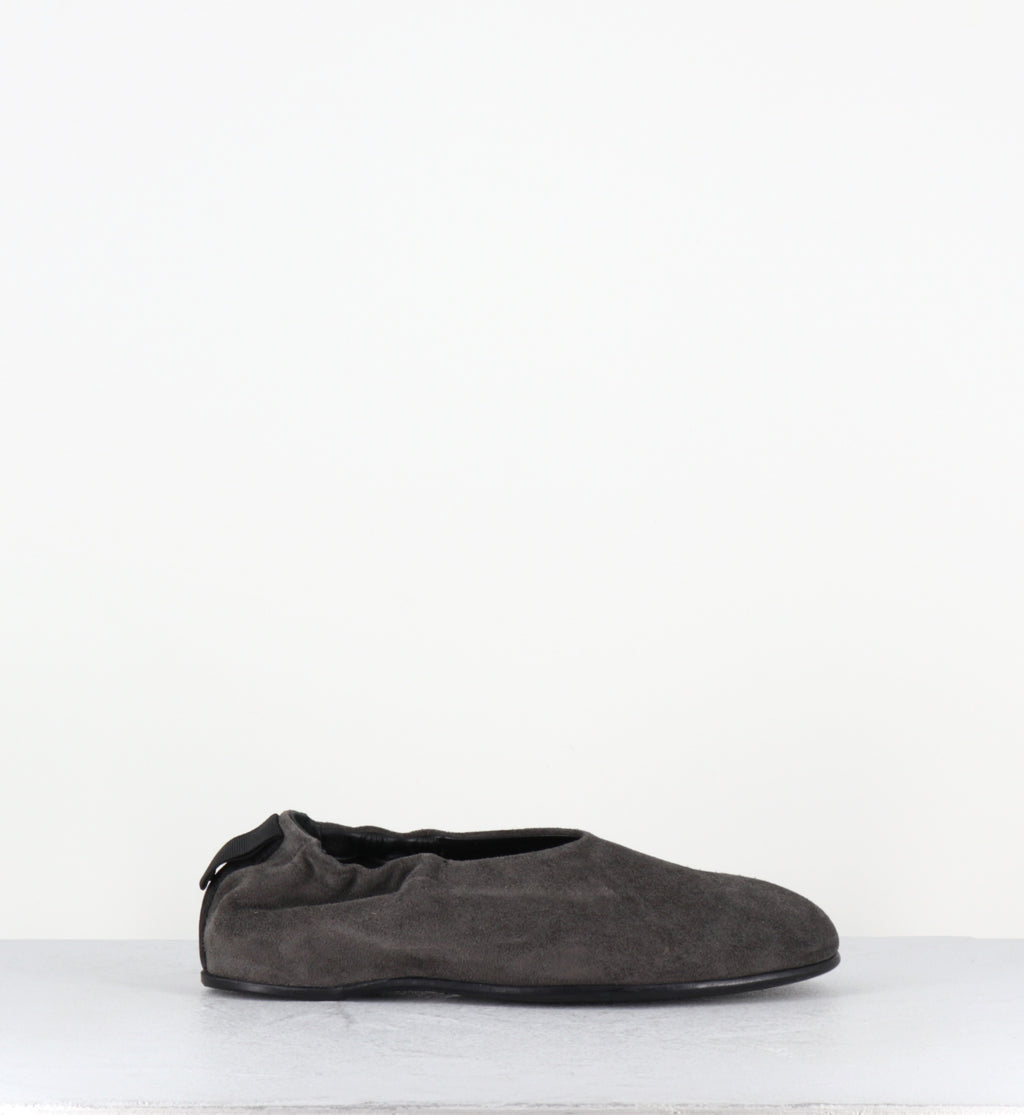 Ballerines en daim gris japonisantes - LOLA PEACH QUINOA