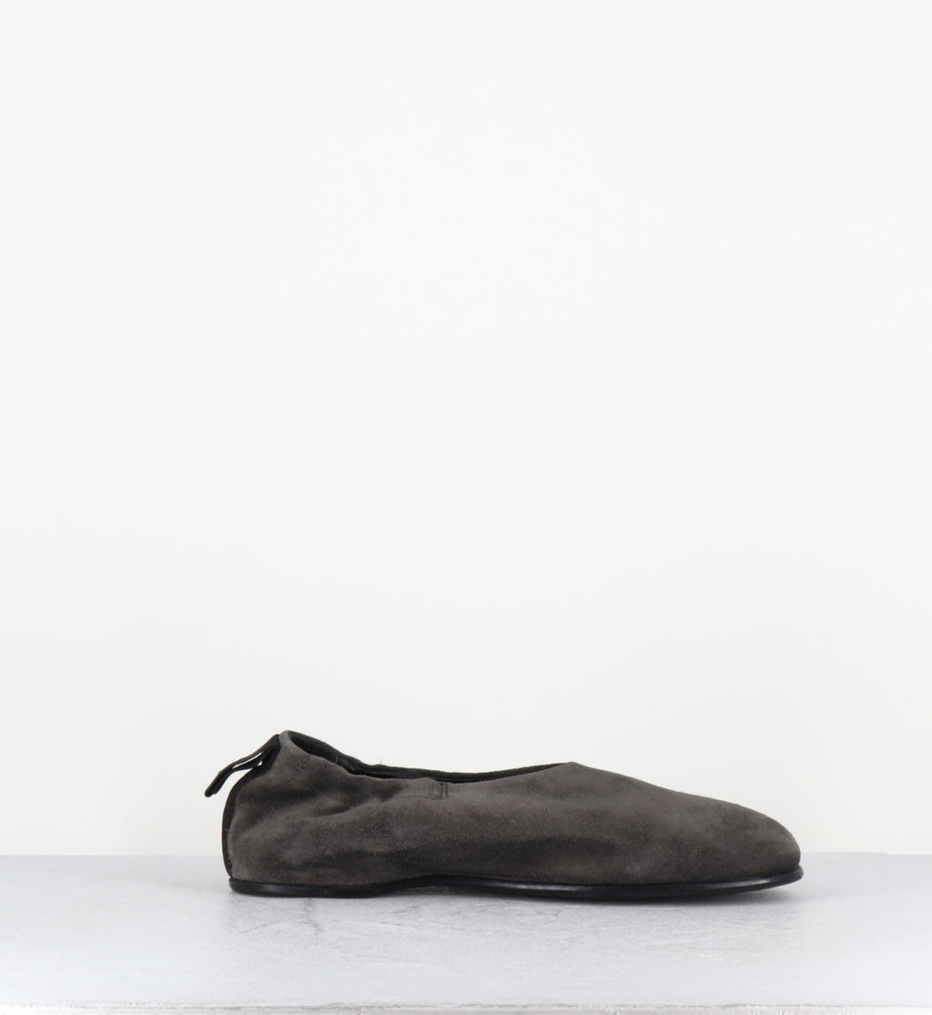 Ballerines en daim gris japonisantes - LOLA PEACH QUINOA