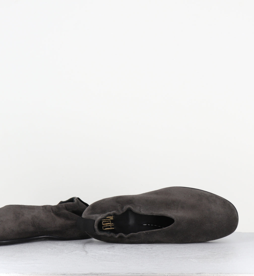 Ballerines en daim gris japonisantes - LOLA PEACH QUINOA
