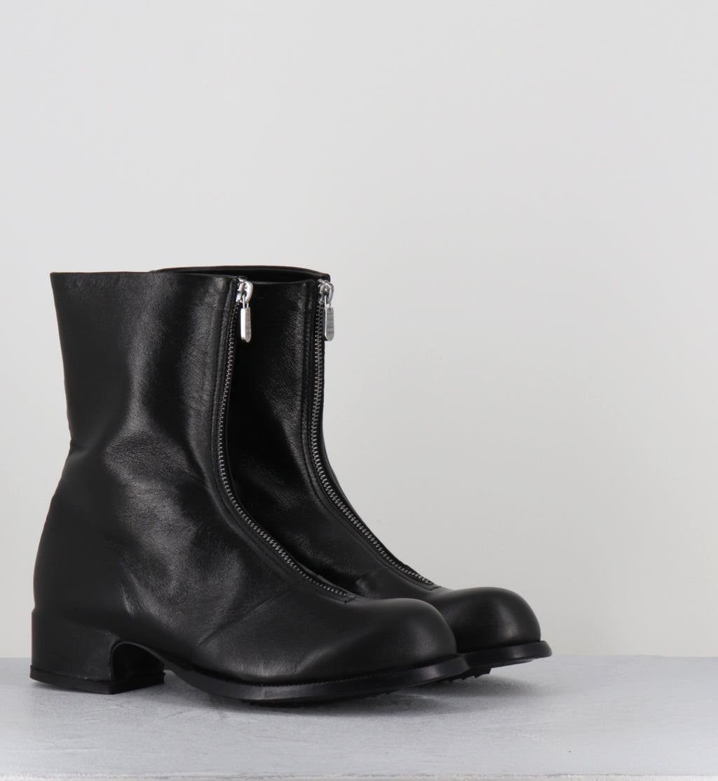 Bottines en cuir noir à zip - ZOE MOUSSE NERO