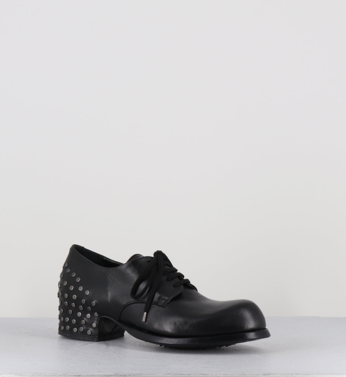 Derby à talon en cuir noir - SIRA RIVET MOUSSE NERO