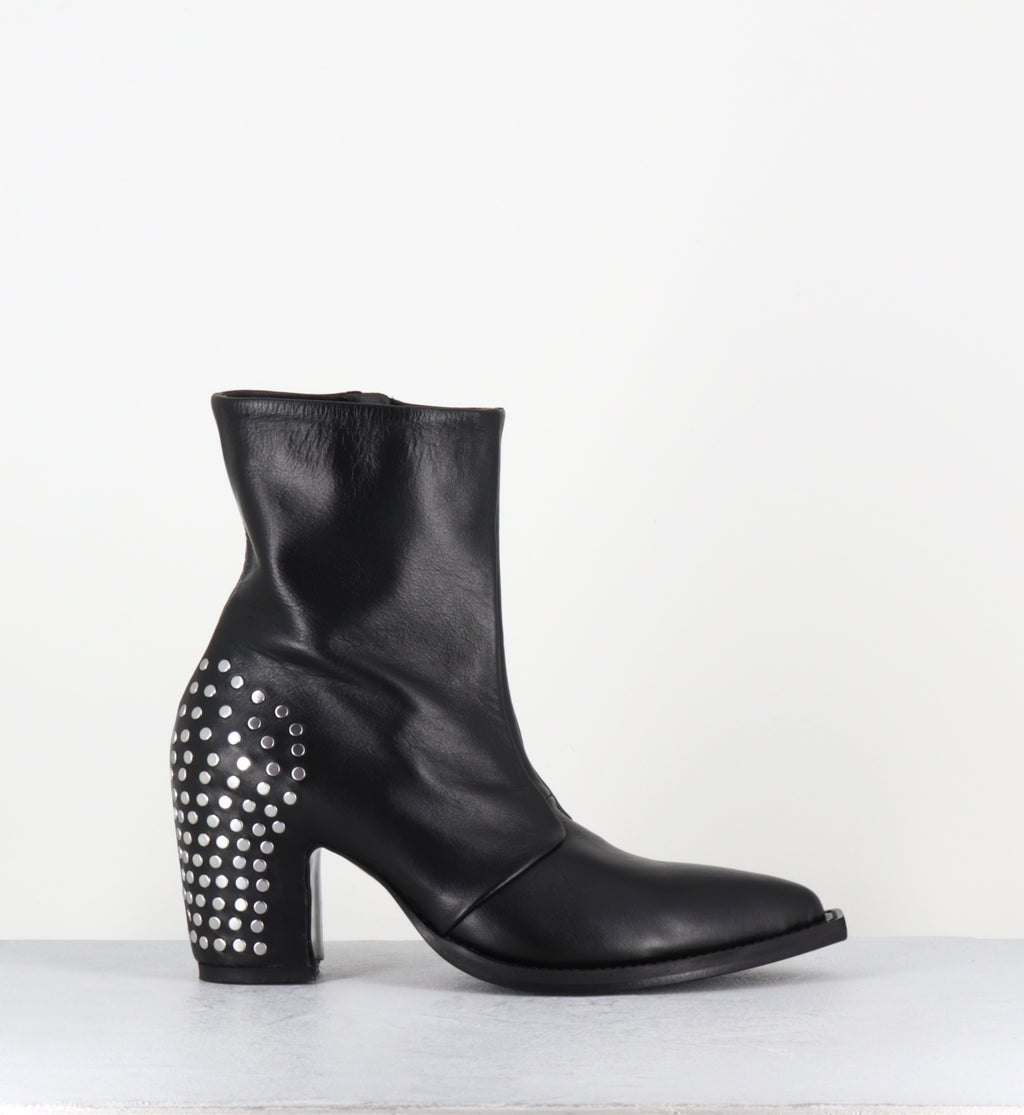 Boots santiags en cuir noir à rivets - ZARI RIVET NERO