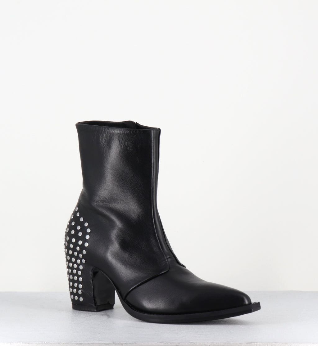 Boots santiags en cuir noir à rivets - ZARI RIVET NERO