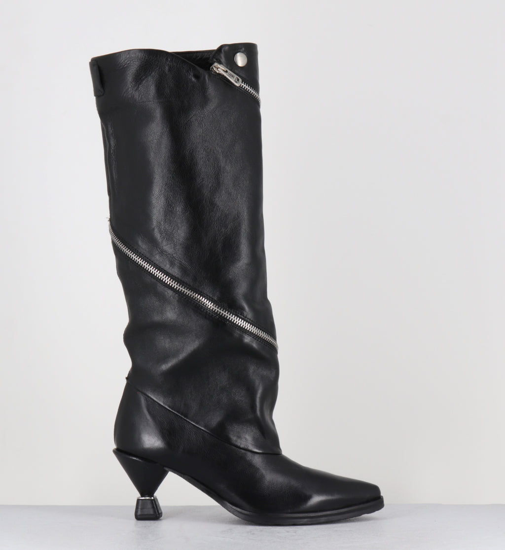 Bottes cuir noir pointu zip - C47303 SILLAR NERO