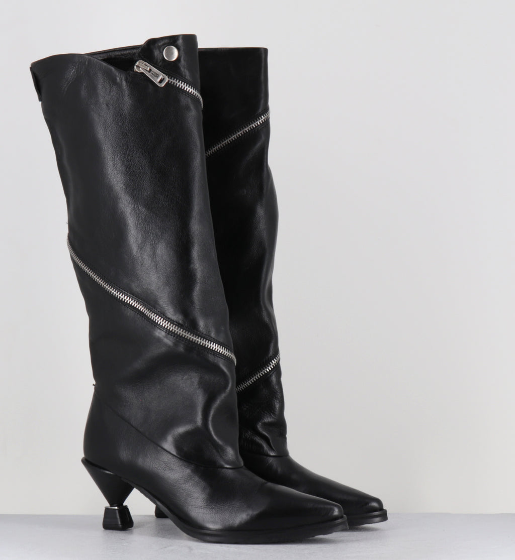 Bottes cuir noir pointu zip - C47303 SILLAR NERO