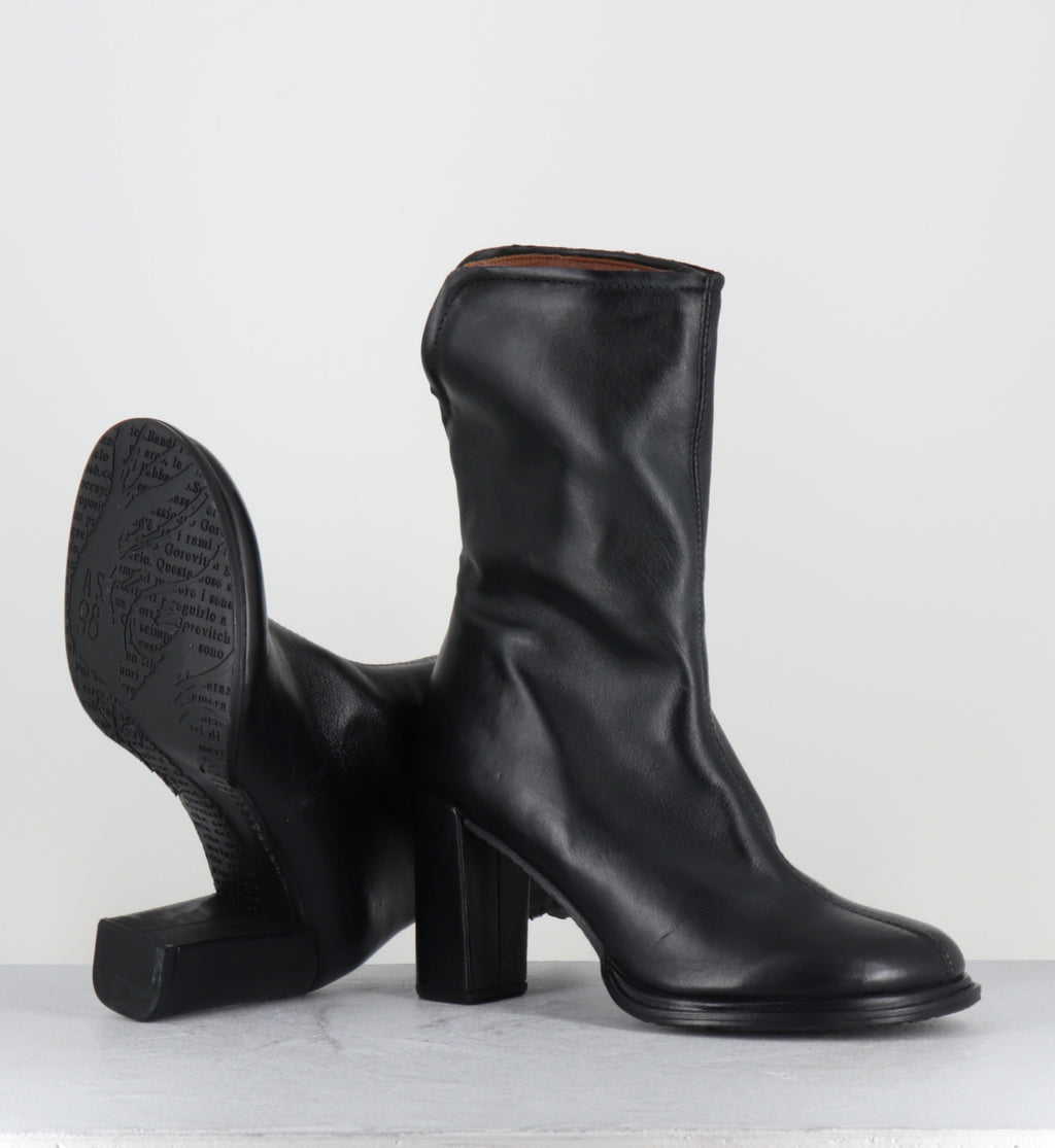 Boots en cuir noir talon haut - C49201 LADY NERO