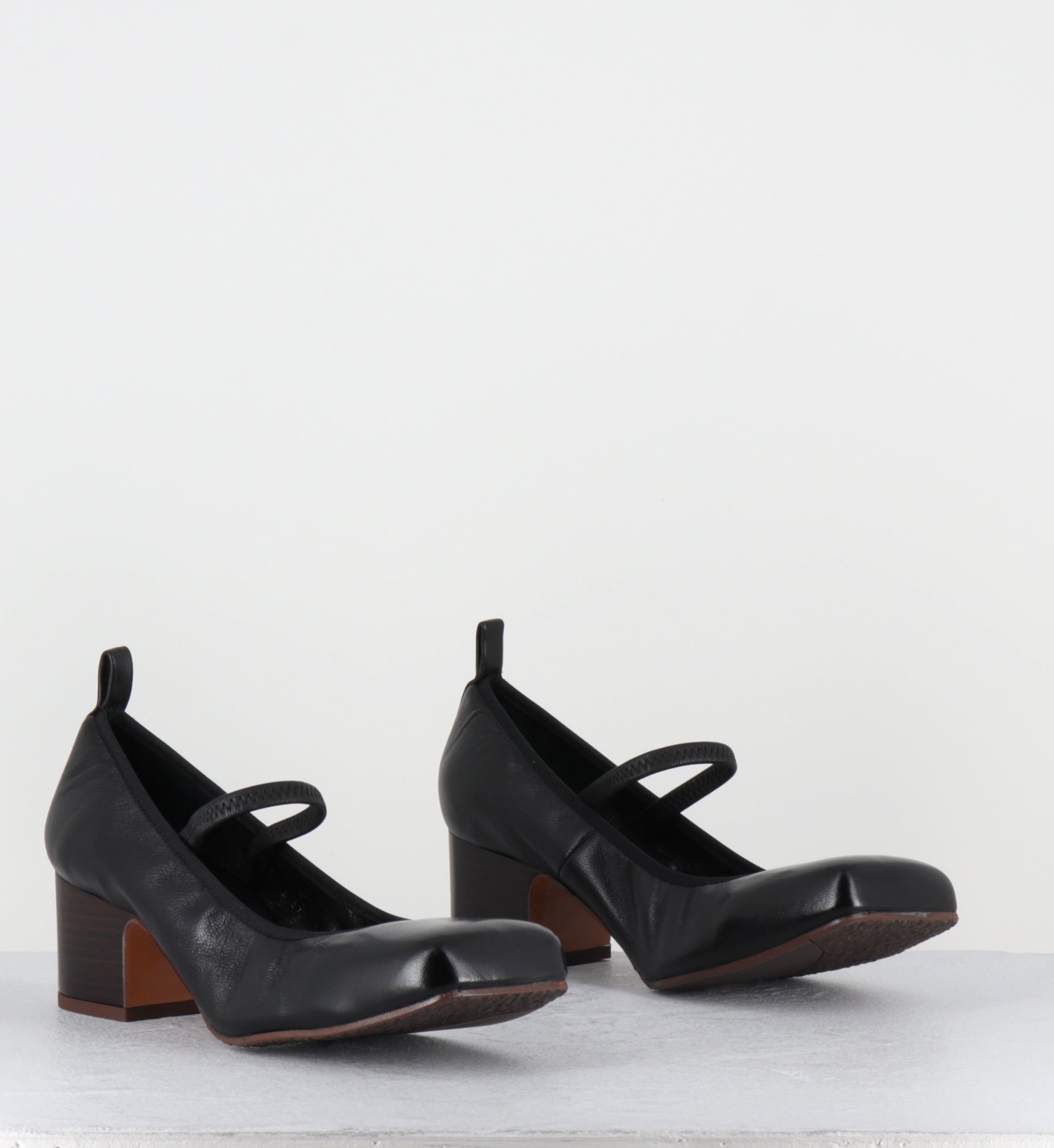 Escarpins élastique en cuir noir - ERBE BLACK NAPPA