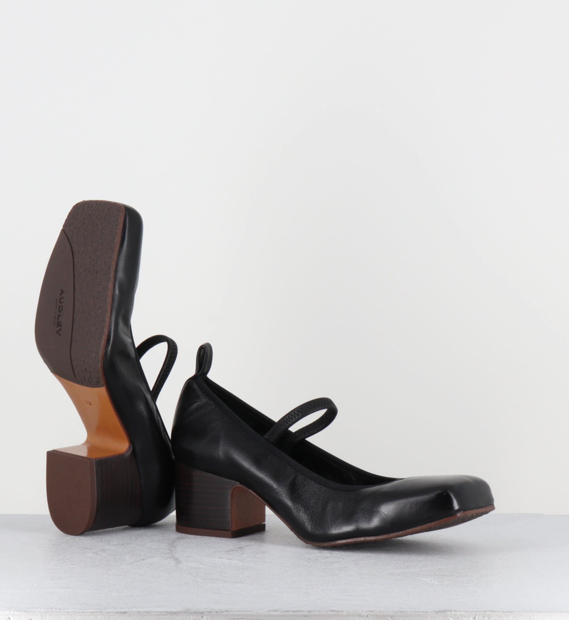 Escarpins élastique en cuir noir - ERBE BLACK NAPPA