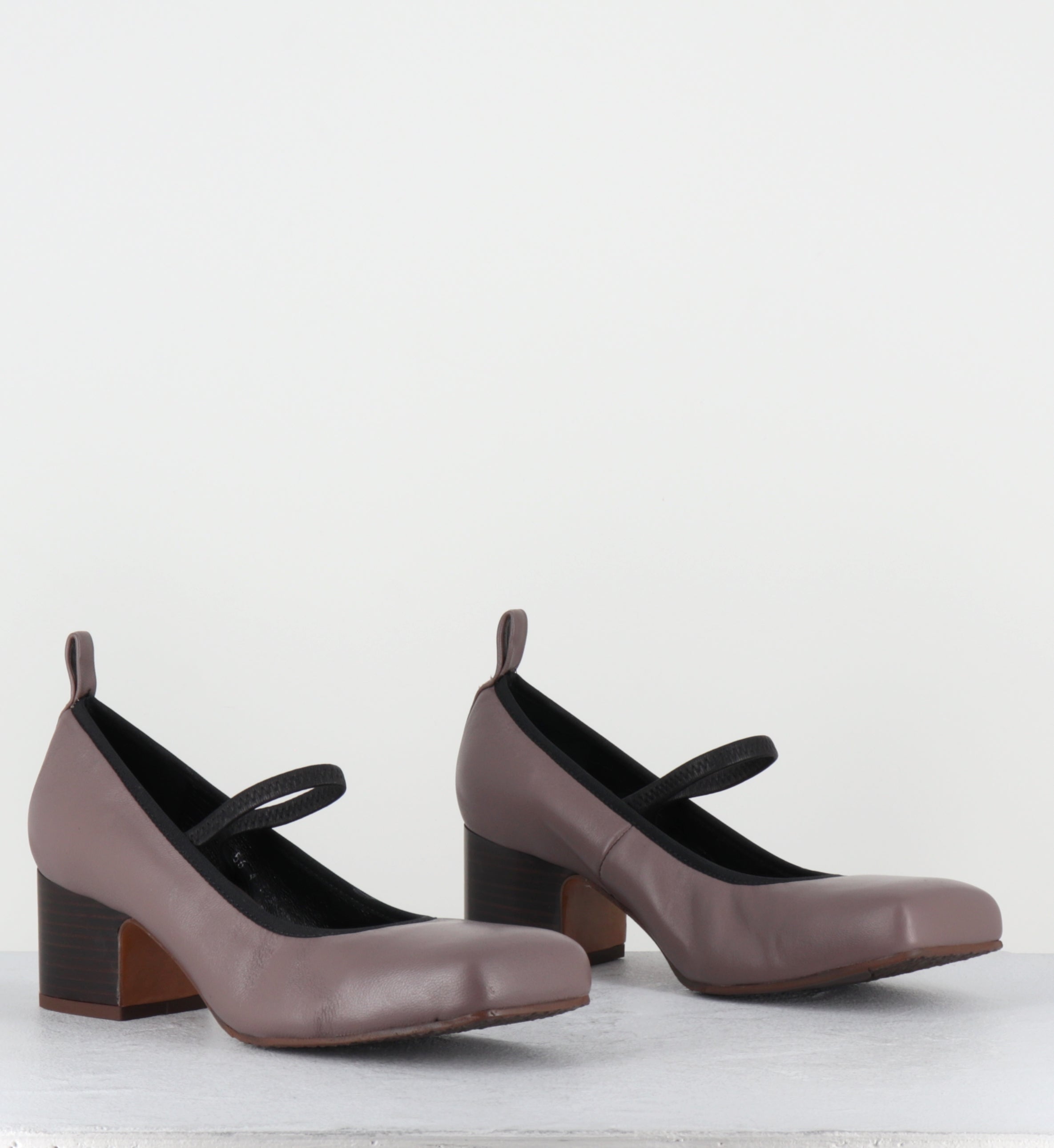 Escarpins élastique en cuir taupe - ERBE NAPPA VISON