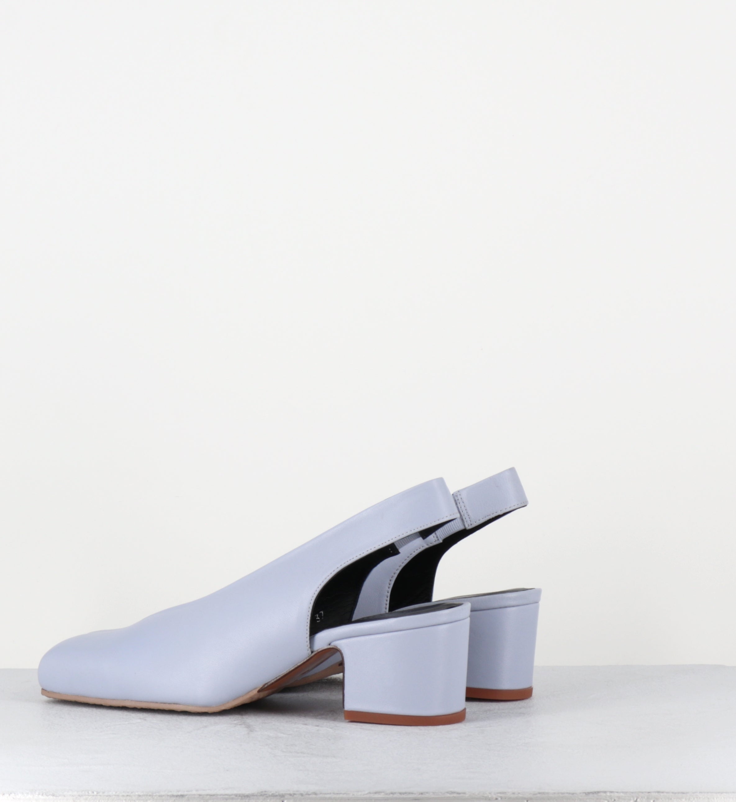 Escarpins slingback bout carré cuir bleu ciel - BRERA SILVER NAPPA