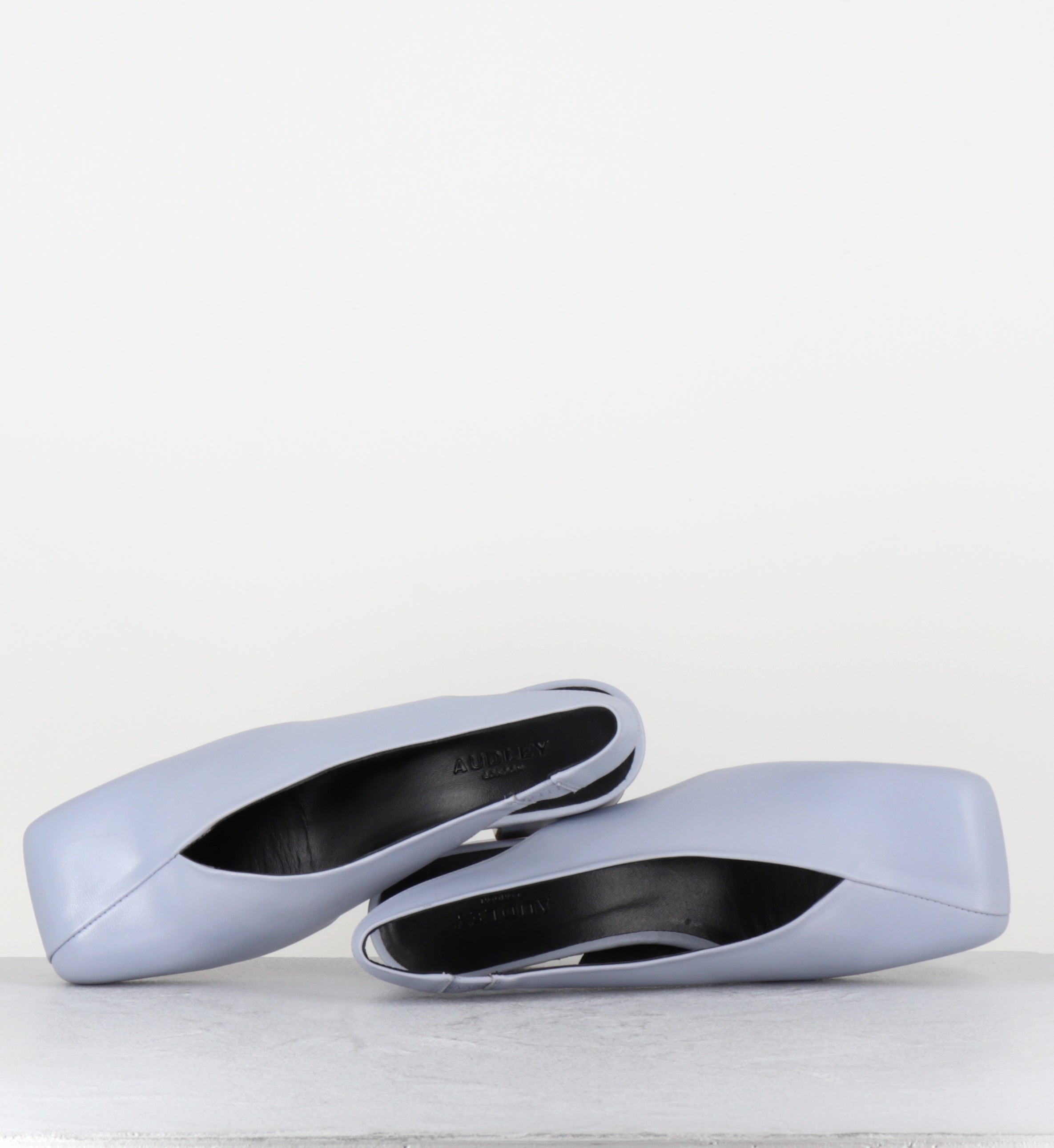 Escarpins slingback bout carré cuir bleu ciel - BRERA SILVER NAPPA