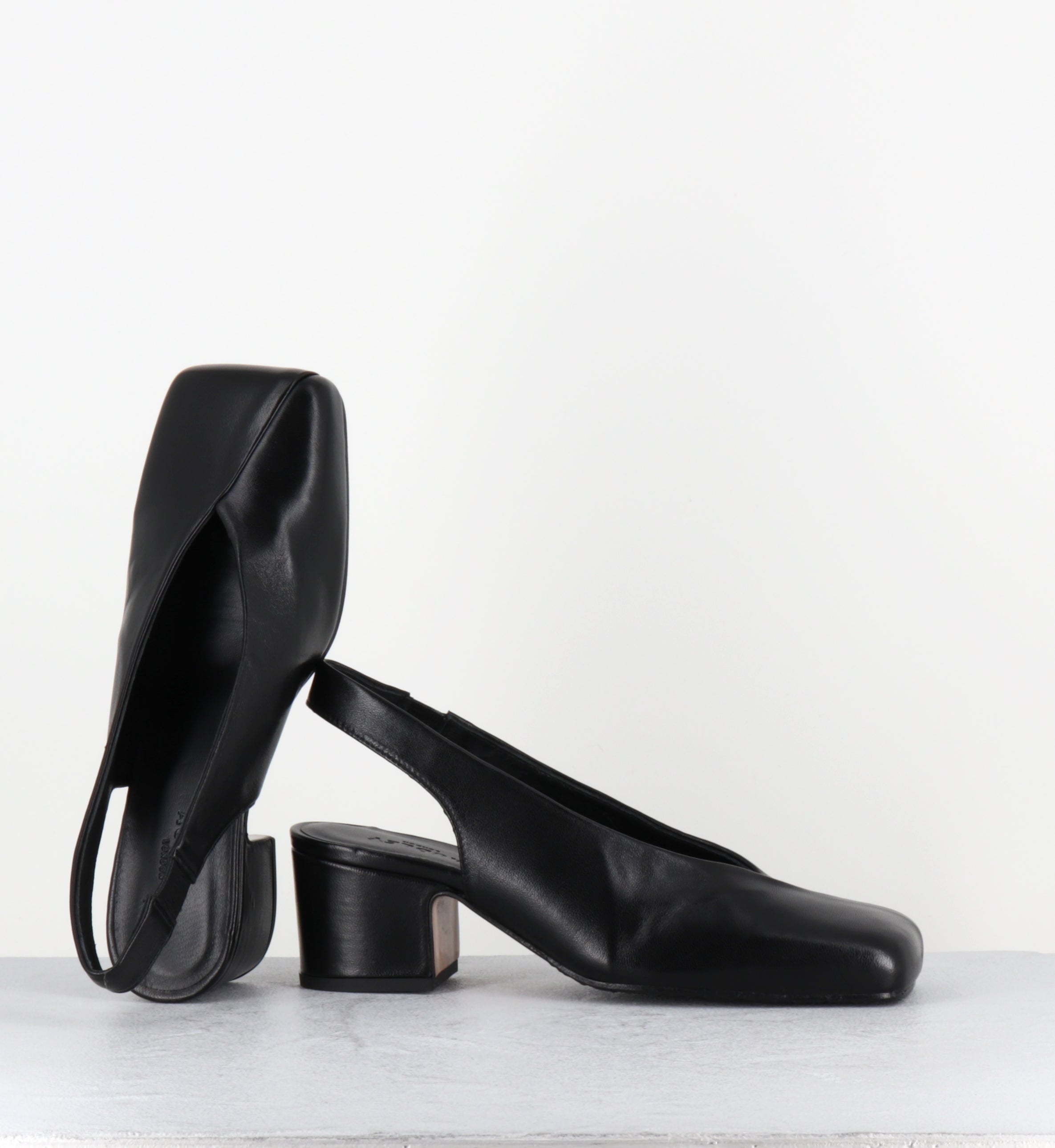 Escarpins slingback bout carré cuir noir - BRERA BLACK NAPPA