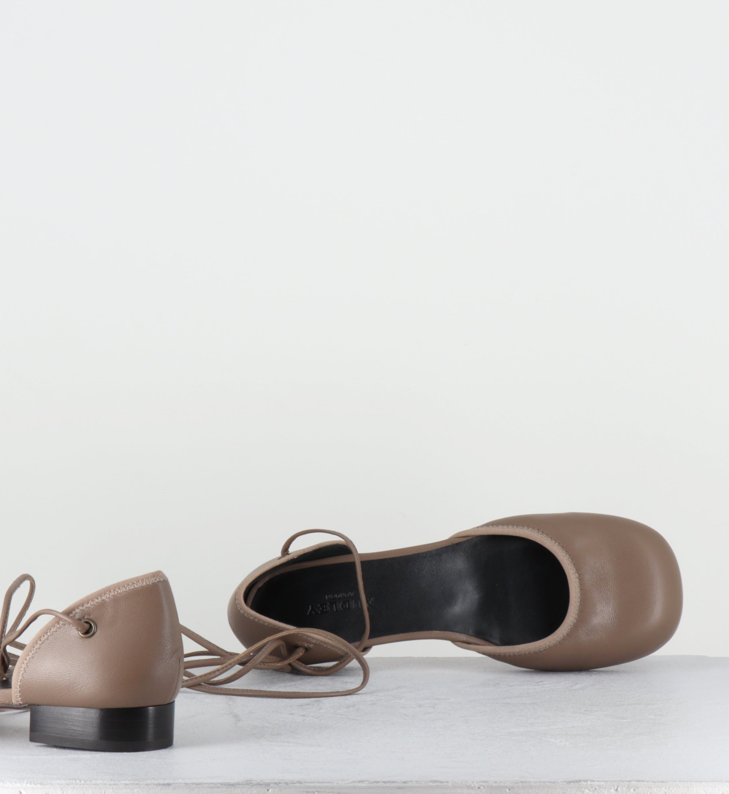 Chaussures en cuir kaki lacets - REDA NAPPA VEREDA