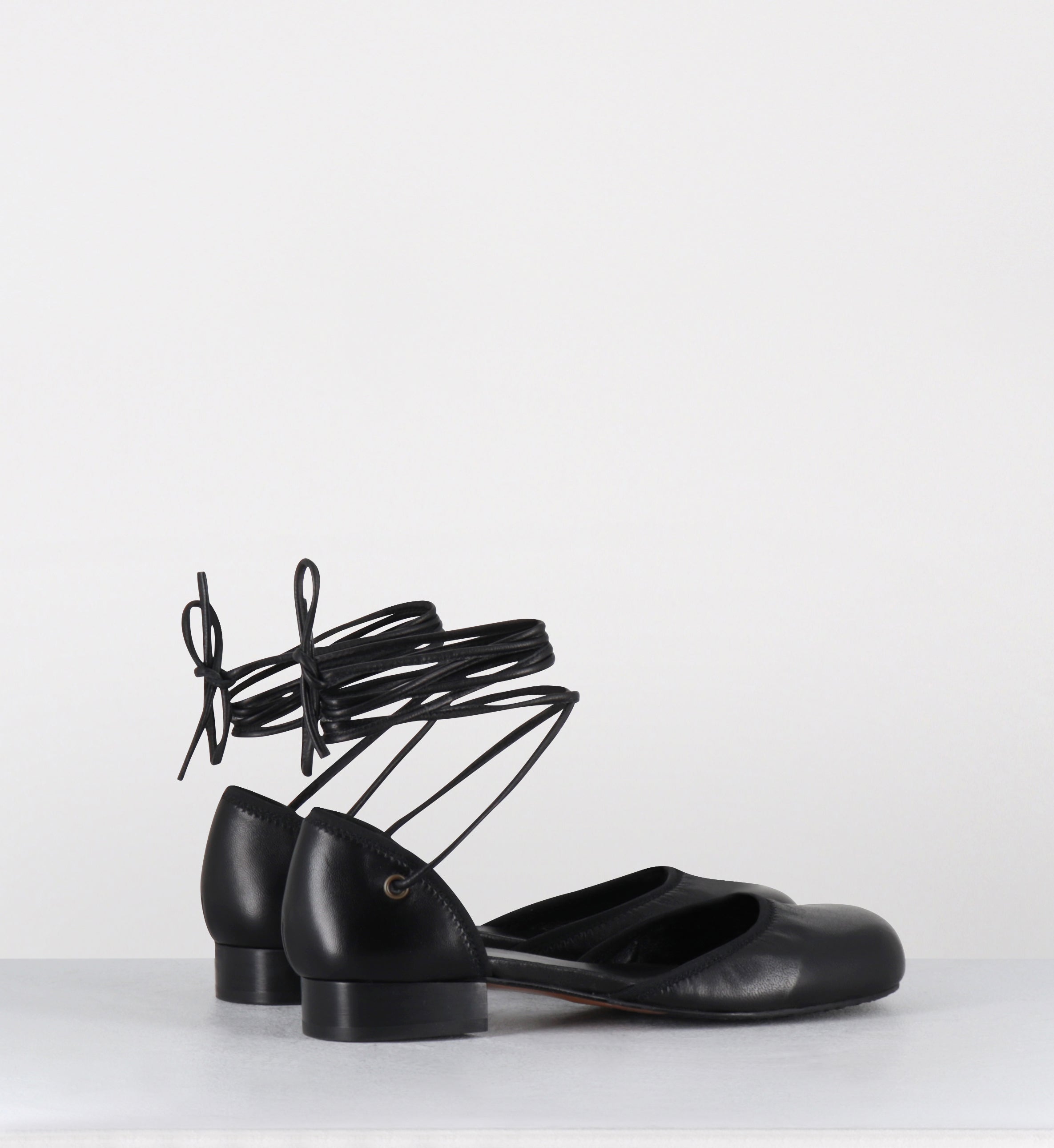 Chaussures en cuir noir à  lacets - REDA BLACK NAPPA