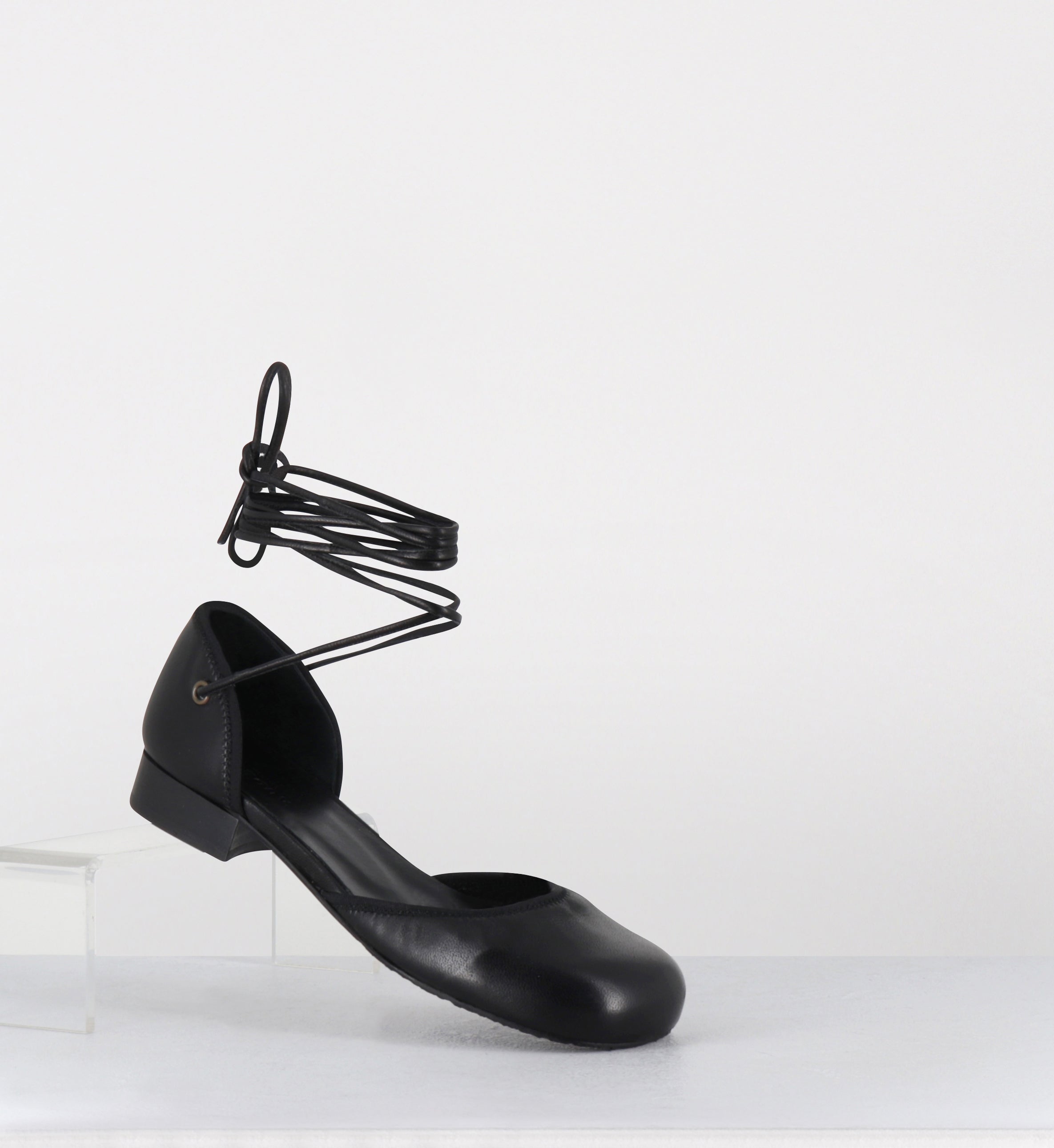 Chaussures en cuir noir à  lacets - REDA BLACK NAPPA