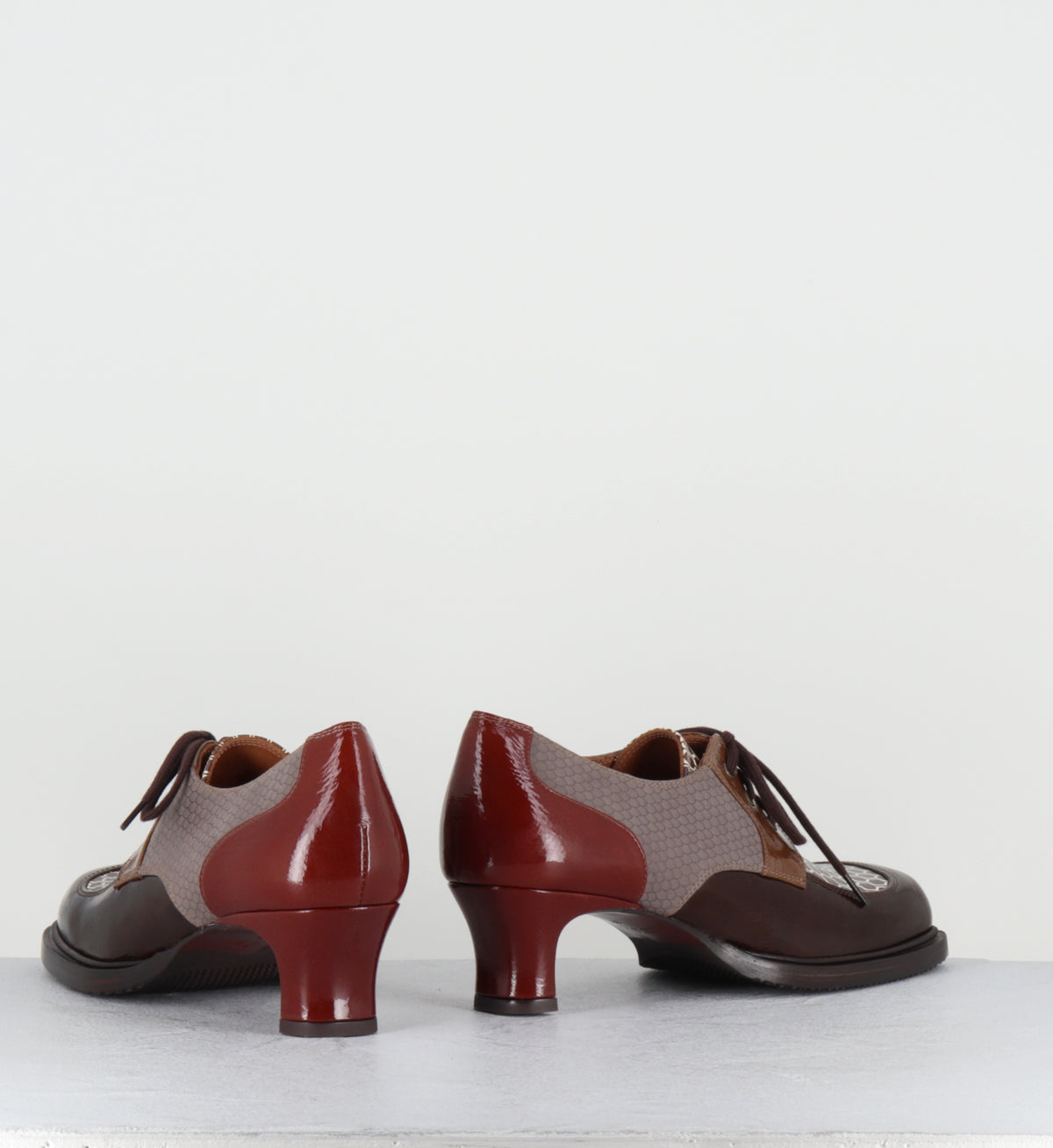 Derby à lacets à talon en cuir marron - BRAIAN SUCRE CHOCO