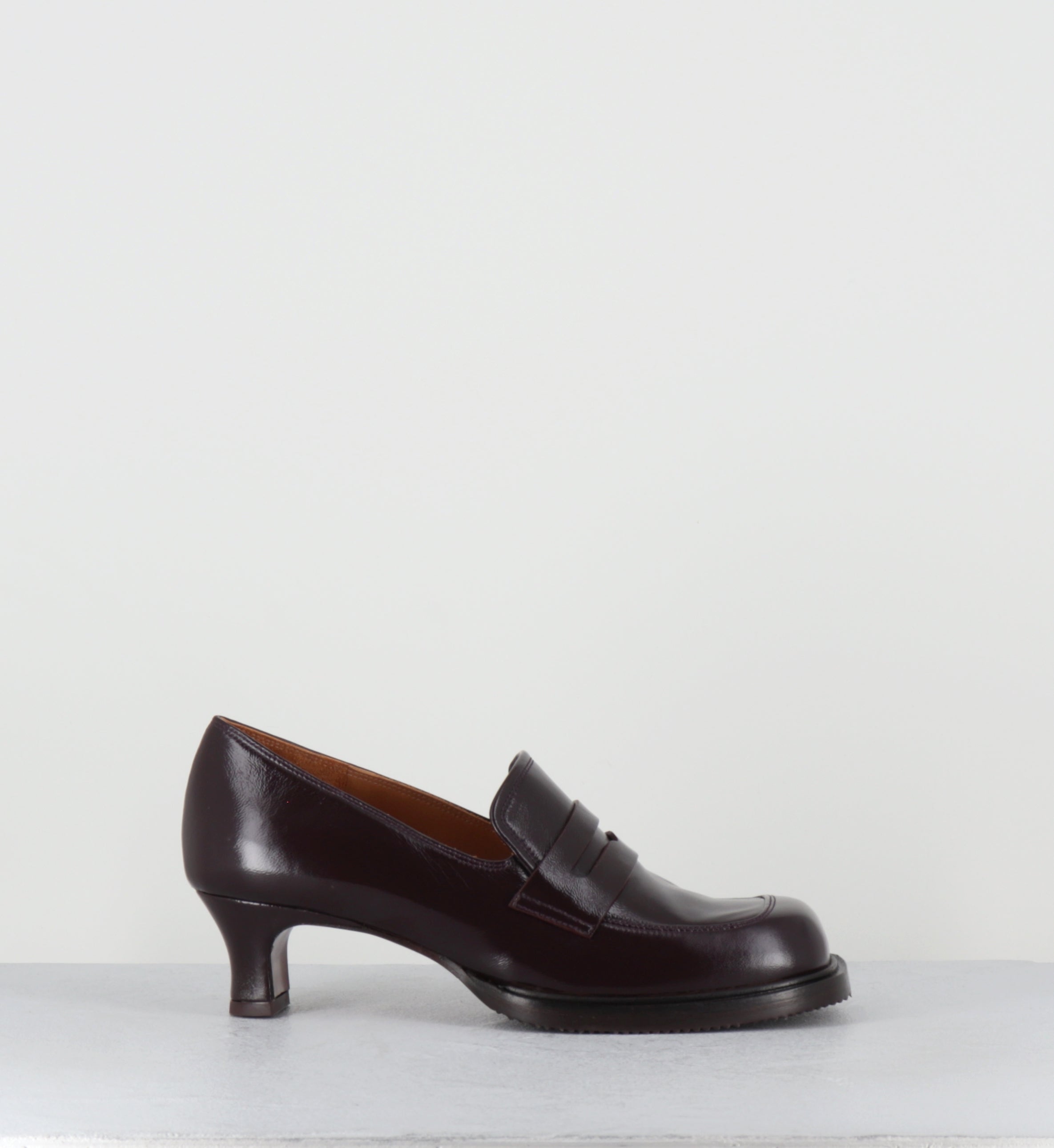 Mocassins à talon en cuir prune - BRONY RAMONA GRAPE