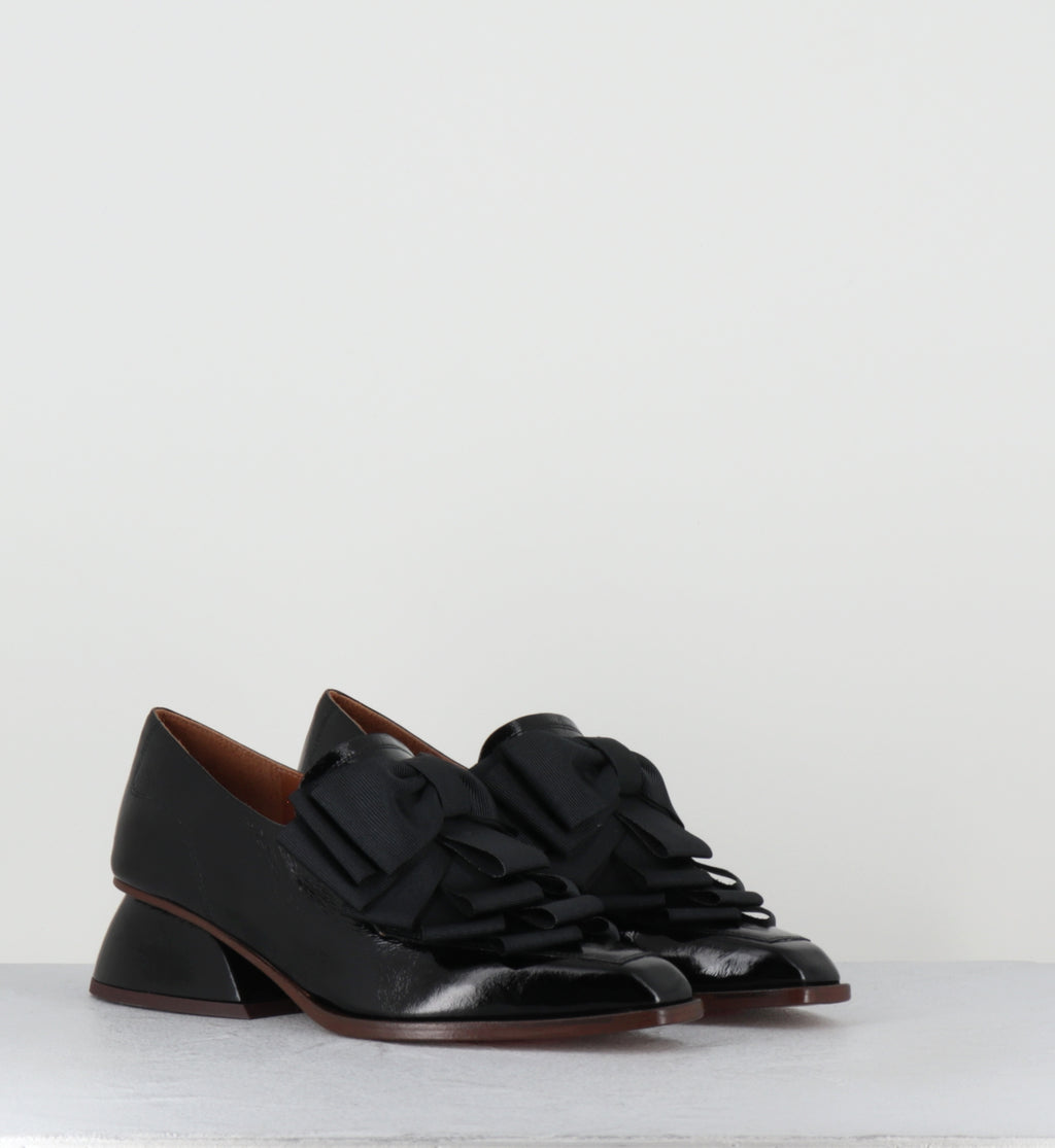 Chaussures en cuir noir à noeuds - CASAME SUCRE NEGRO