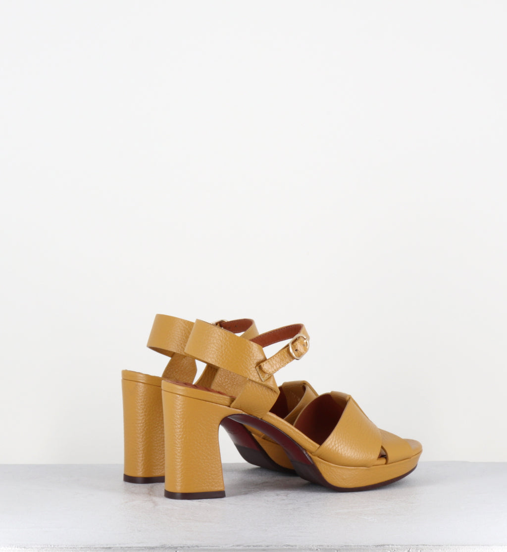 Sandales à plateforme en cuir jaune moutarde - KIELA SANDONIS DIJON