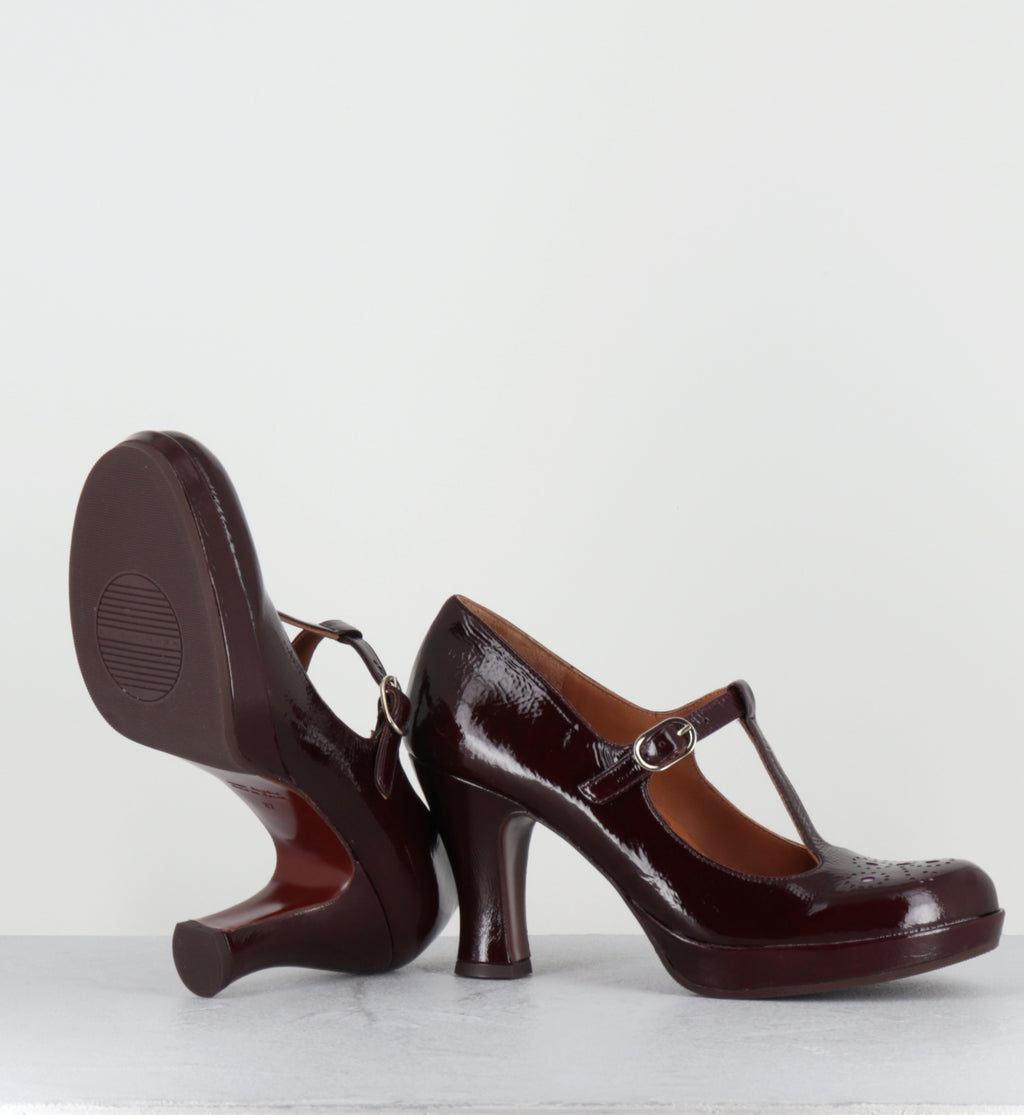Escarpins salomé à plateforme vernis bordeaux - KOKESHI SUCRE RUBI