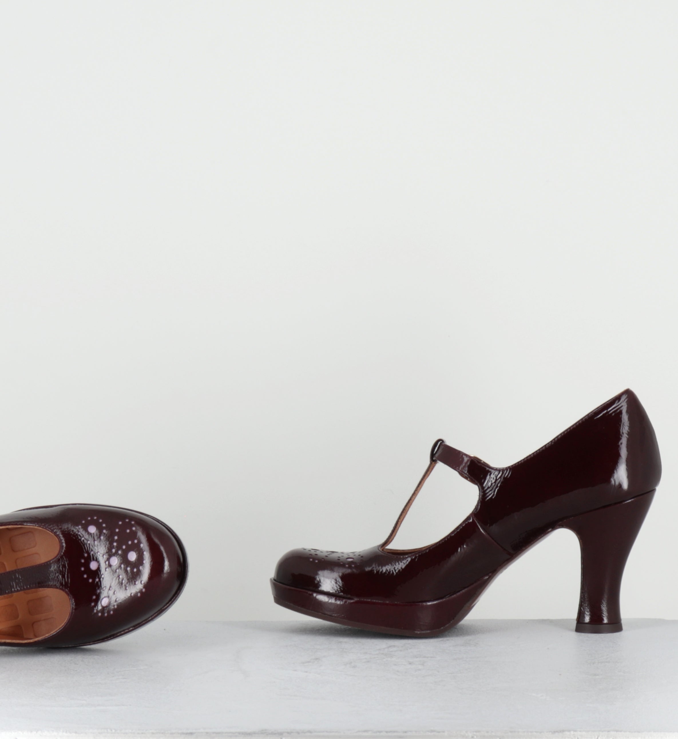 Escarpins salomé à plateforme vernis bordeaux - KOKESHI SUCRE RUBI