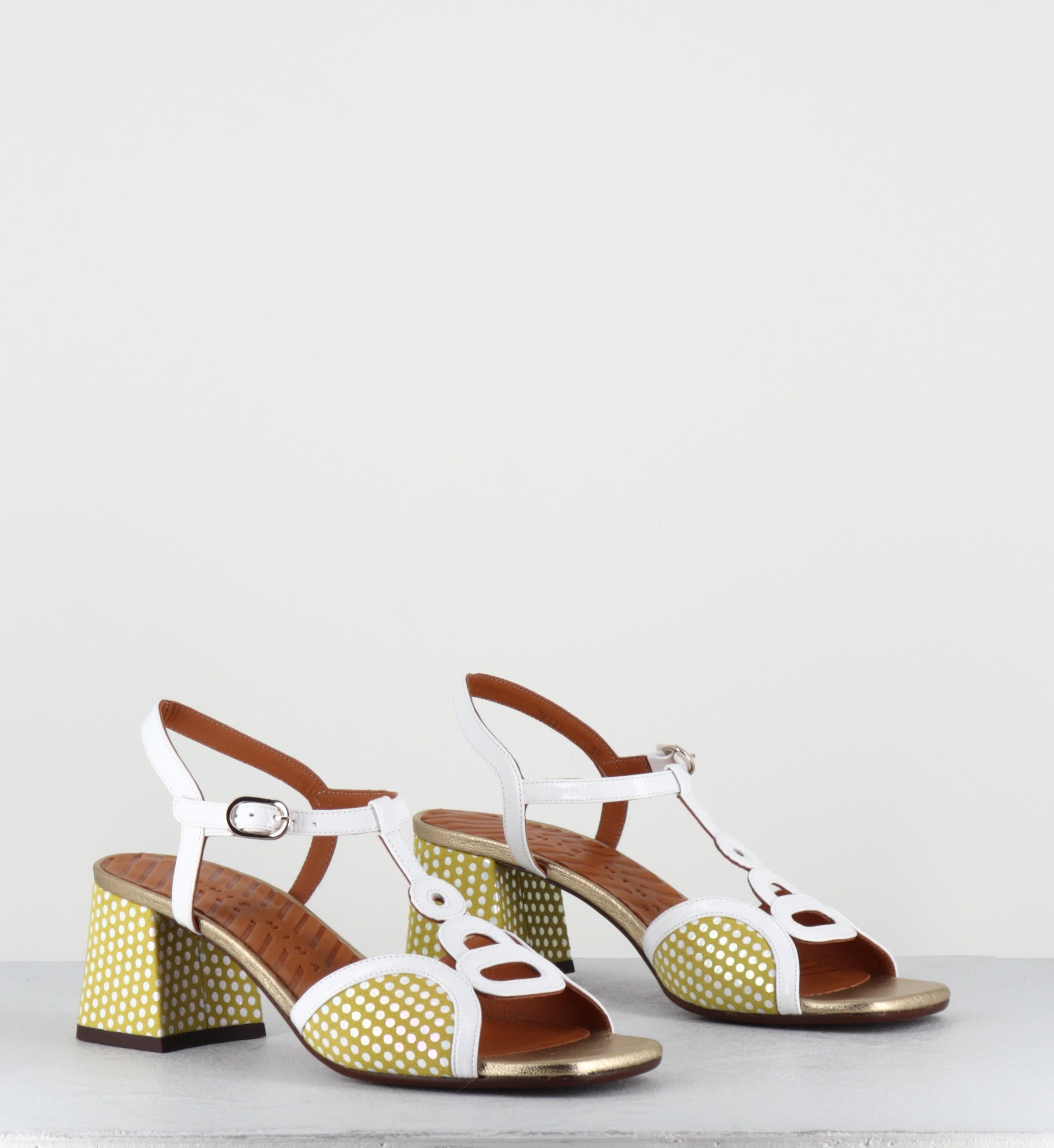 Sandales jaune à pois blancs - LETOUCHE SUCRE BLANCO