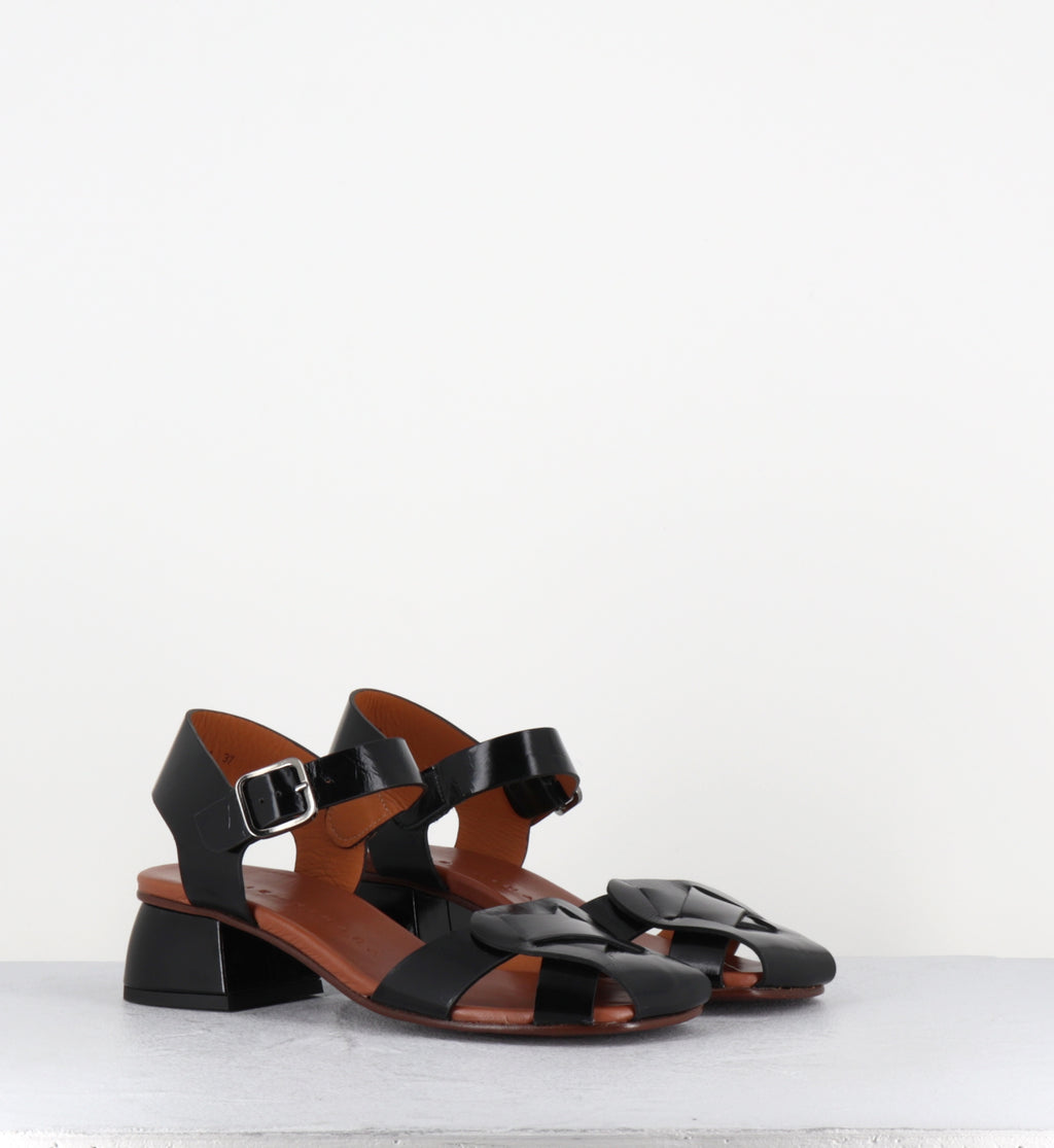 Babies en cuir noir japonisantes petit talon - QIOBA MACAO NEGRO