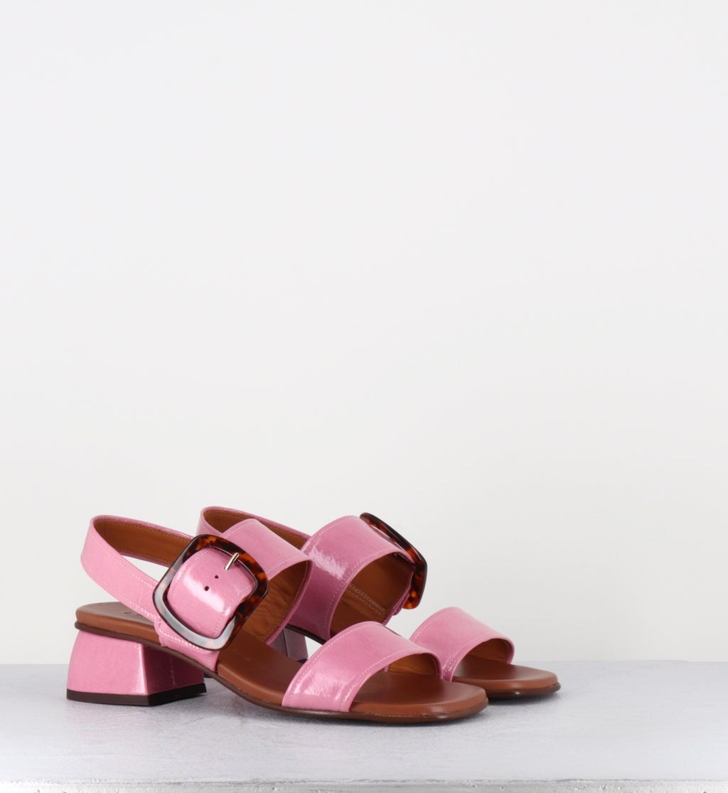 Sandales en cuir vernis rose bonbon - QUANDA48 SUCRE PINK